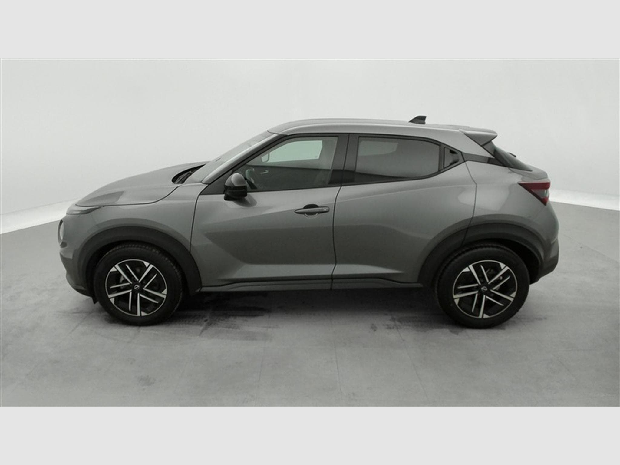 Nissan Juke 1.0 DIG-T 114cv N-Connecta NAVI / FULL LED / CAMERA / JA 17" (2025) - Foto 3