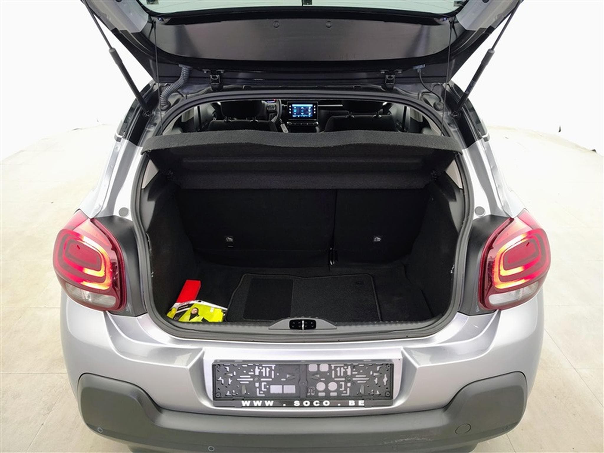 Citroen C3 1.2i PureTech Feel S&S (2020) - Foto 14