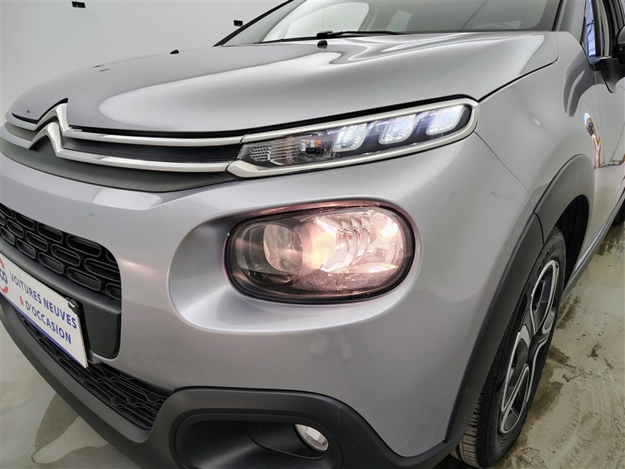 Citroen C3 1.2i PureTech Feel S&S (2020) - Foto 15
