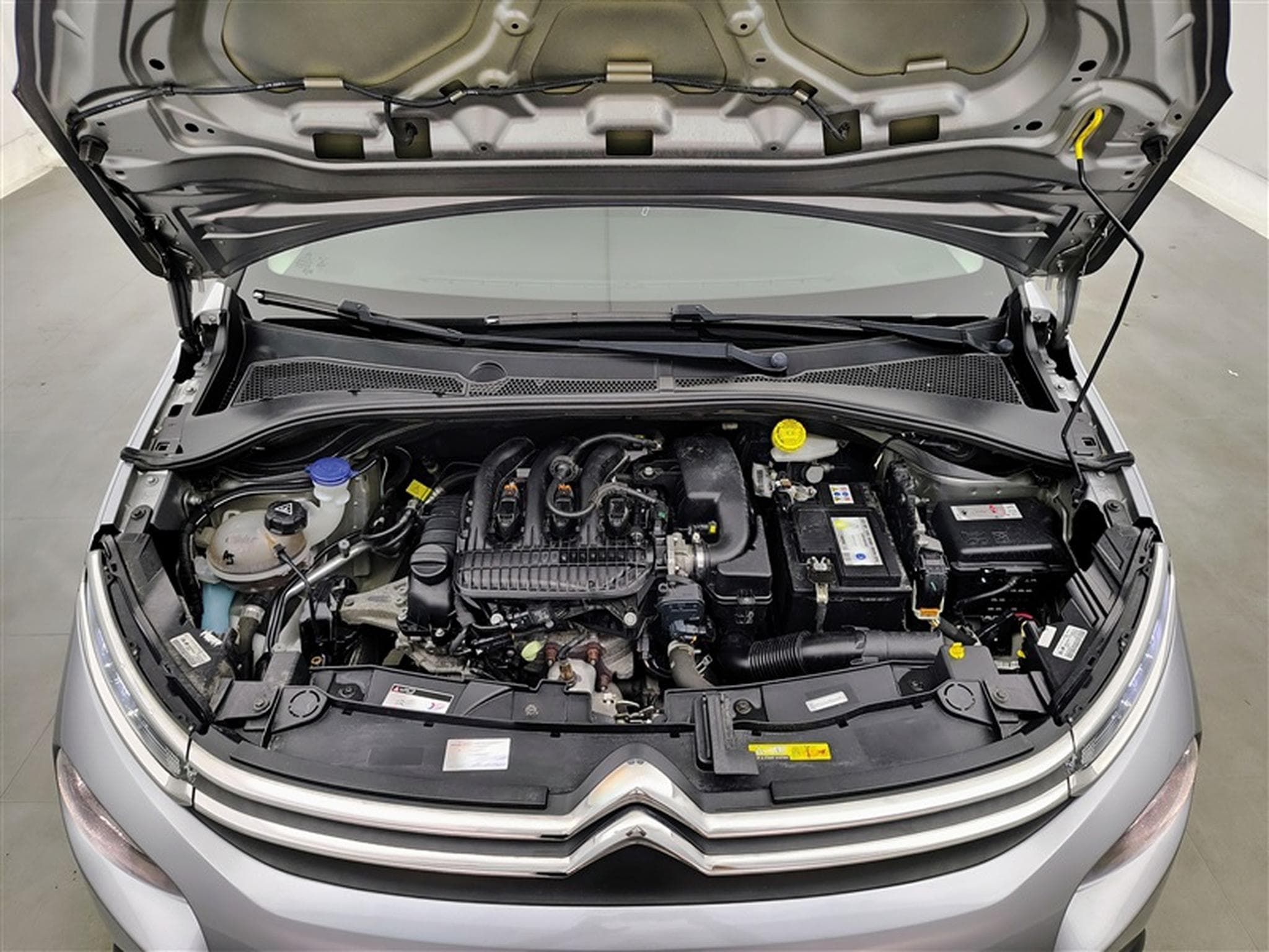 Citroen C3 1.2i PureTech Feel S&S (2020) - Foto 19