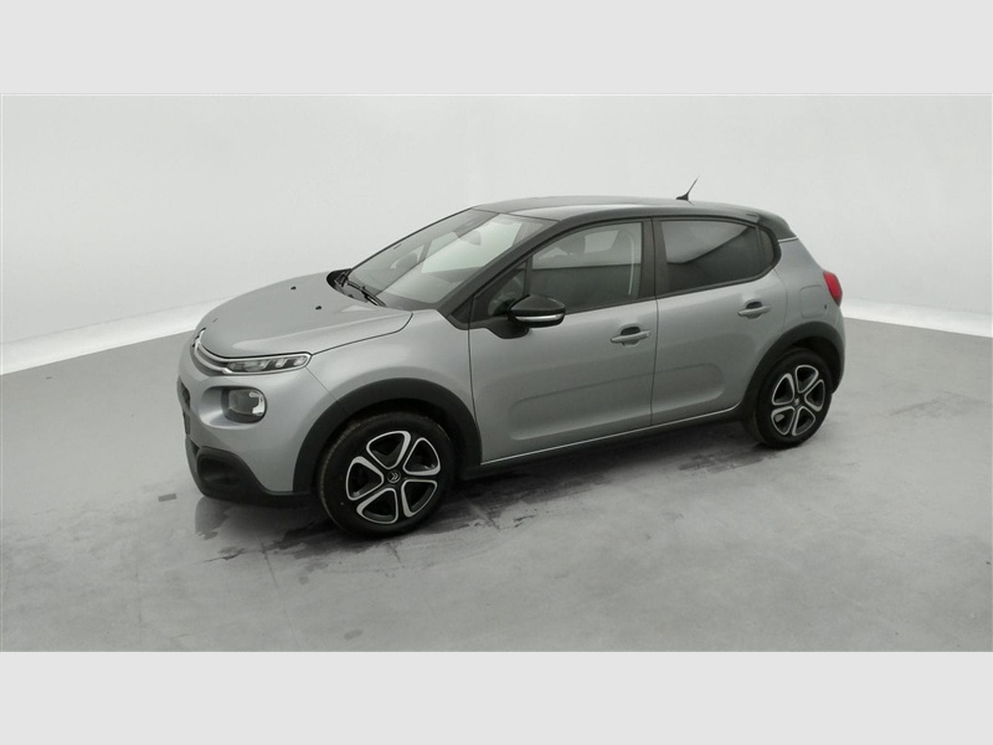 Citroen C3 1.2i PureTech Feel S&S (2020) - Foto 21