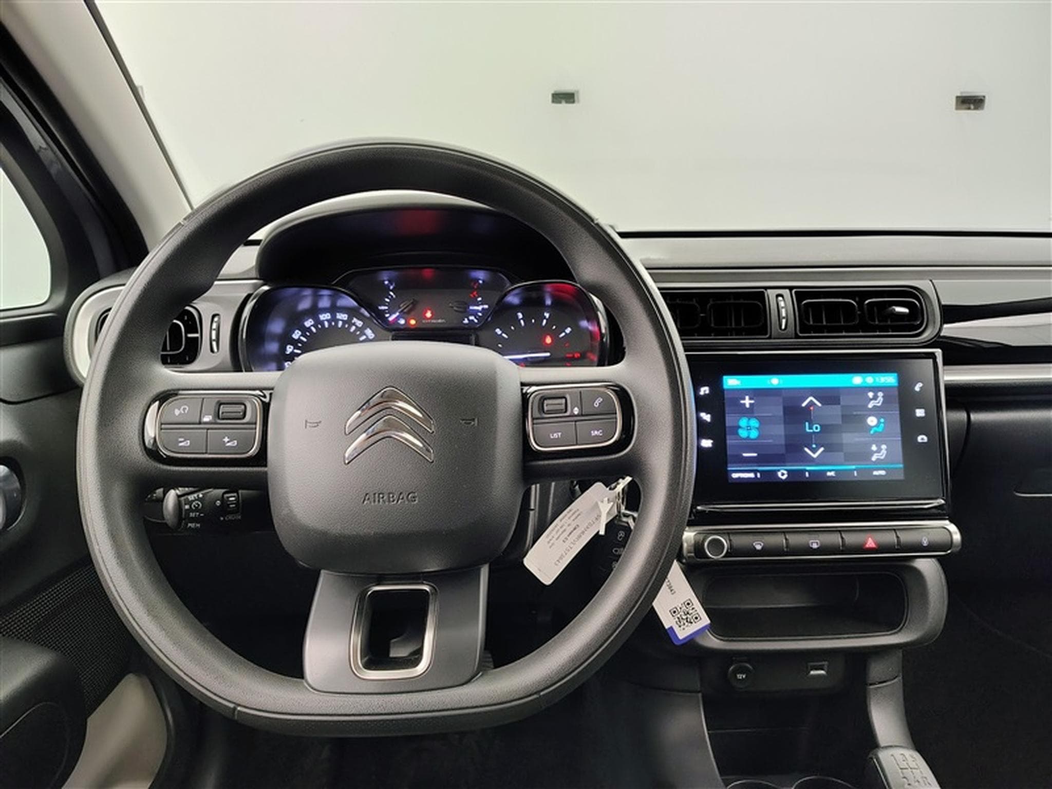 Citroen C3 1.2i PureTech Feel S&S (2020) - Foto 9