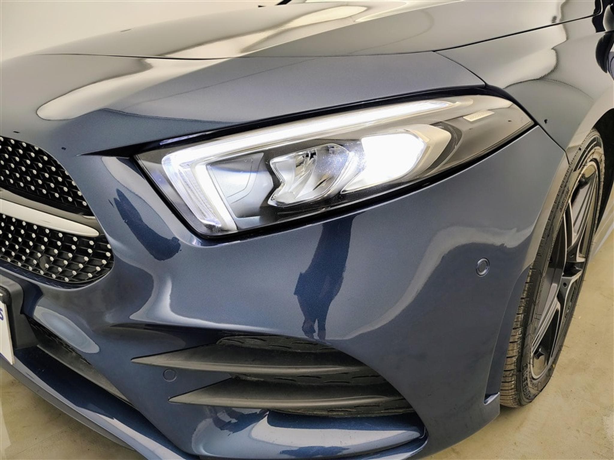 Mercedes A 180 A 180d AMG-Line *NAVI/FULL LED/CAMERA/PACK NIGJHT/JA* (2021) - Foto 15