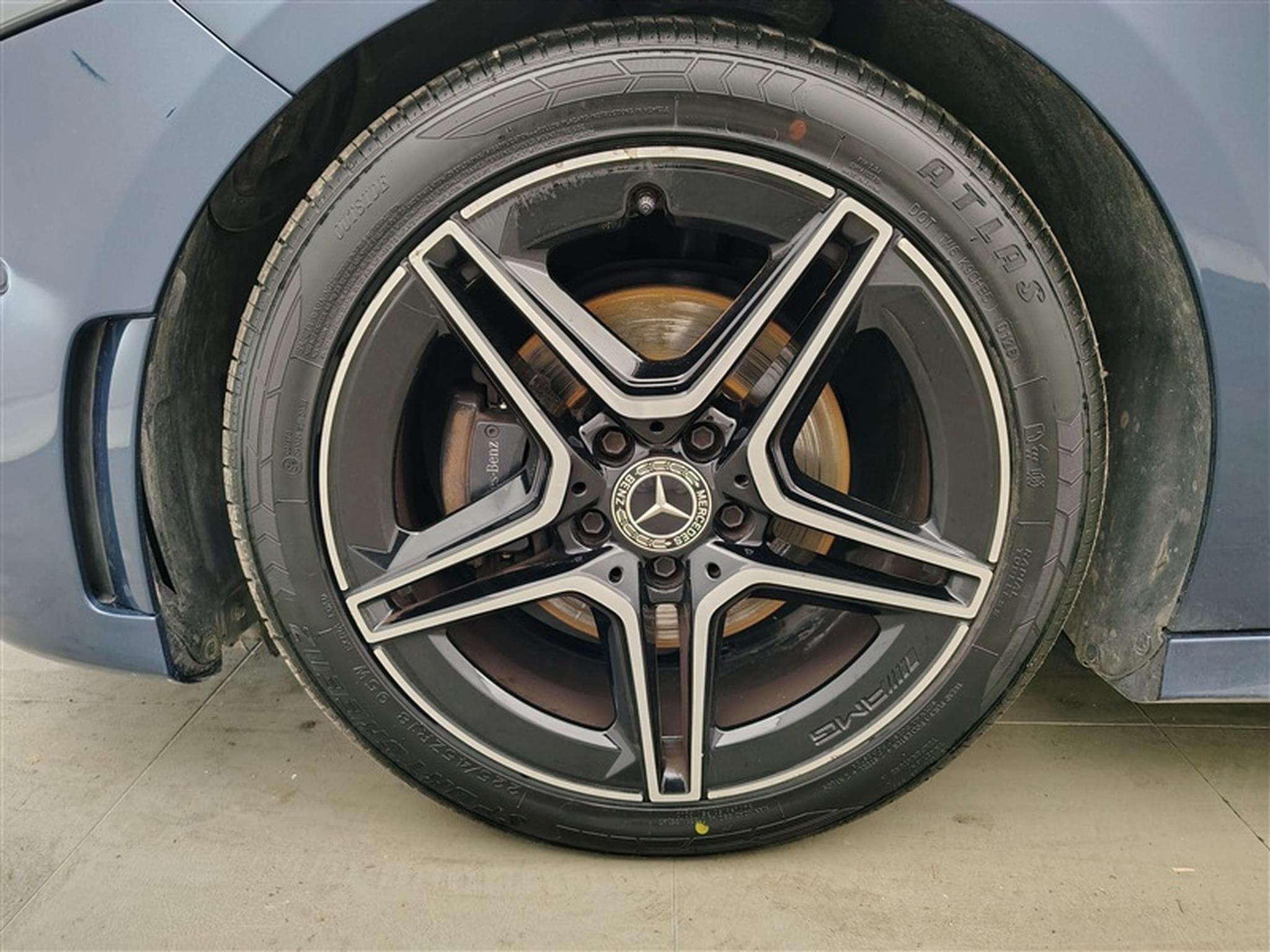 Mercedes A 180 A 180d AMG-Line *NAVI/FULL LED/CAMERA/PACK NIGJHT/JA* (2021) - Foto 6