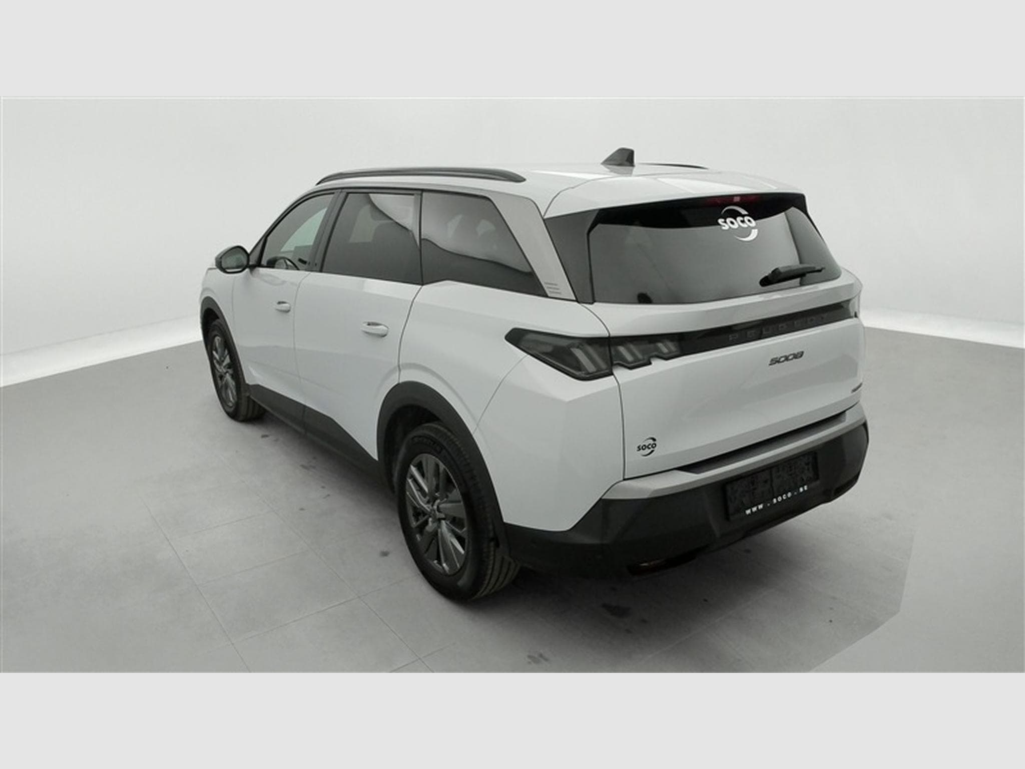 Peugeot 5008 1.2 HYBRID 145cv e-DSC6 Allure 7PL / NAVI / CAMERA360° (2025) - Foto 2