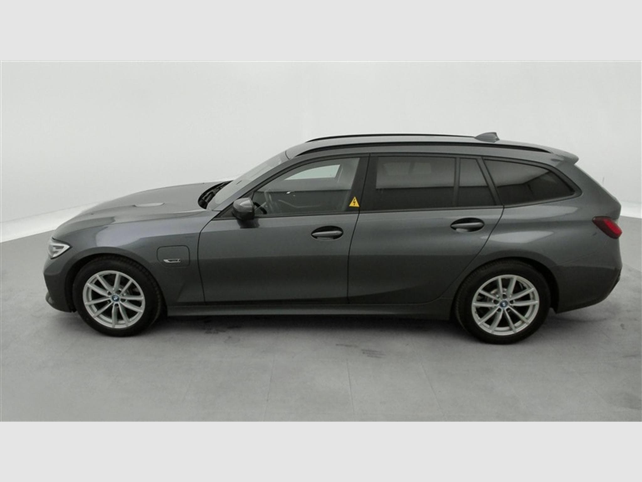 BMW 320 eA PHEV Cuir / Navi / Led / PDC av+ar (2022) - Photo 3