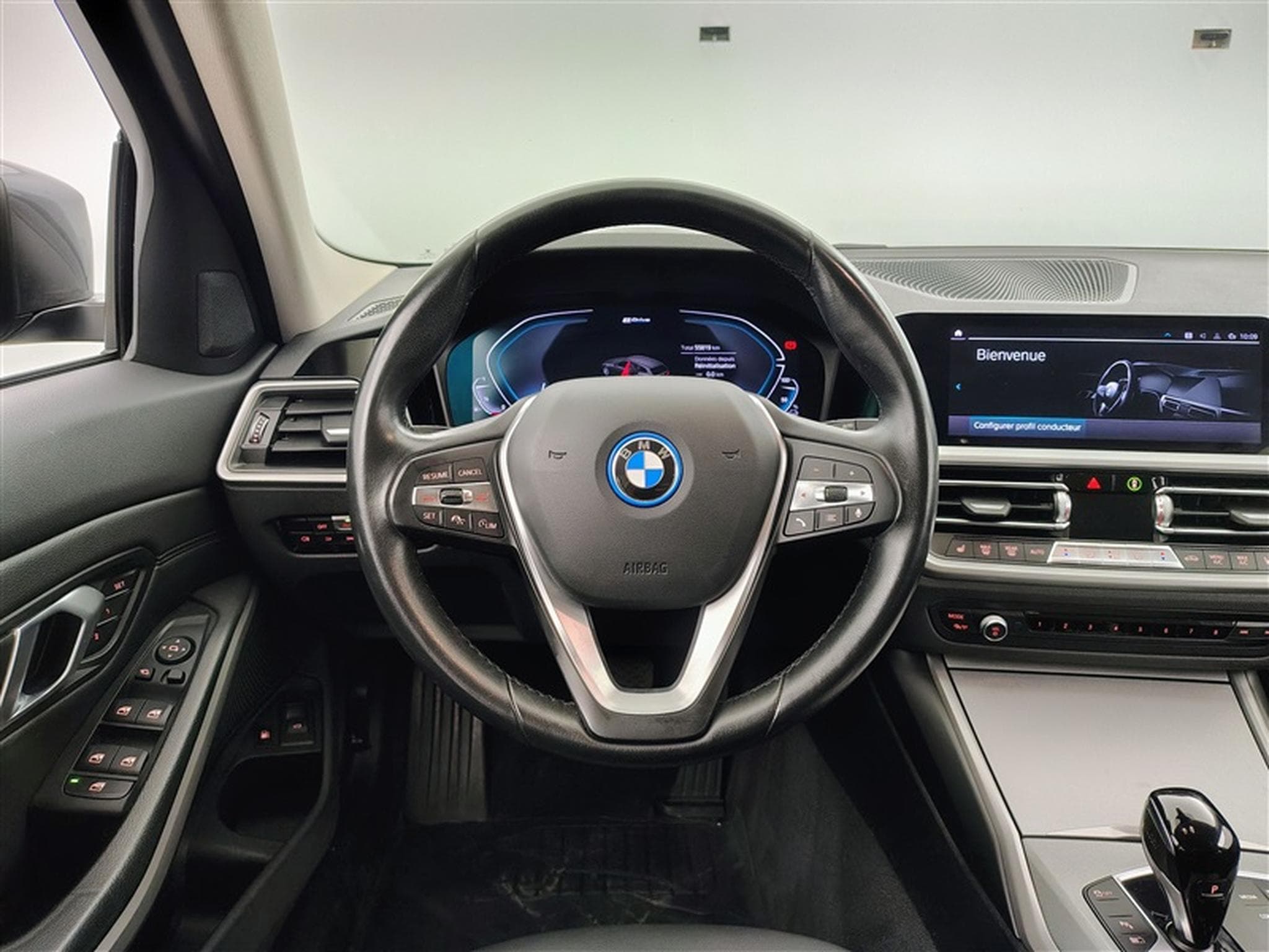 BMW 320 eA PHEV Cuir / Navi / Led / PDC av+ar (2022) - Photo 9