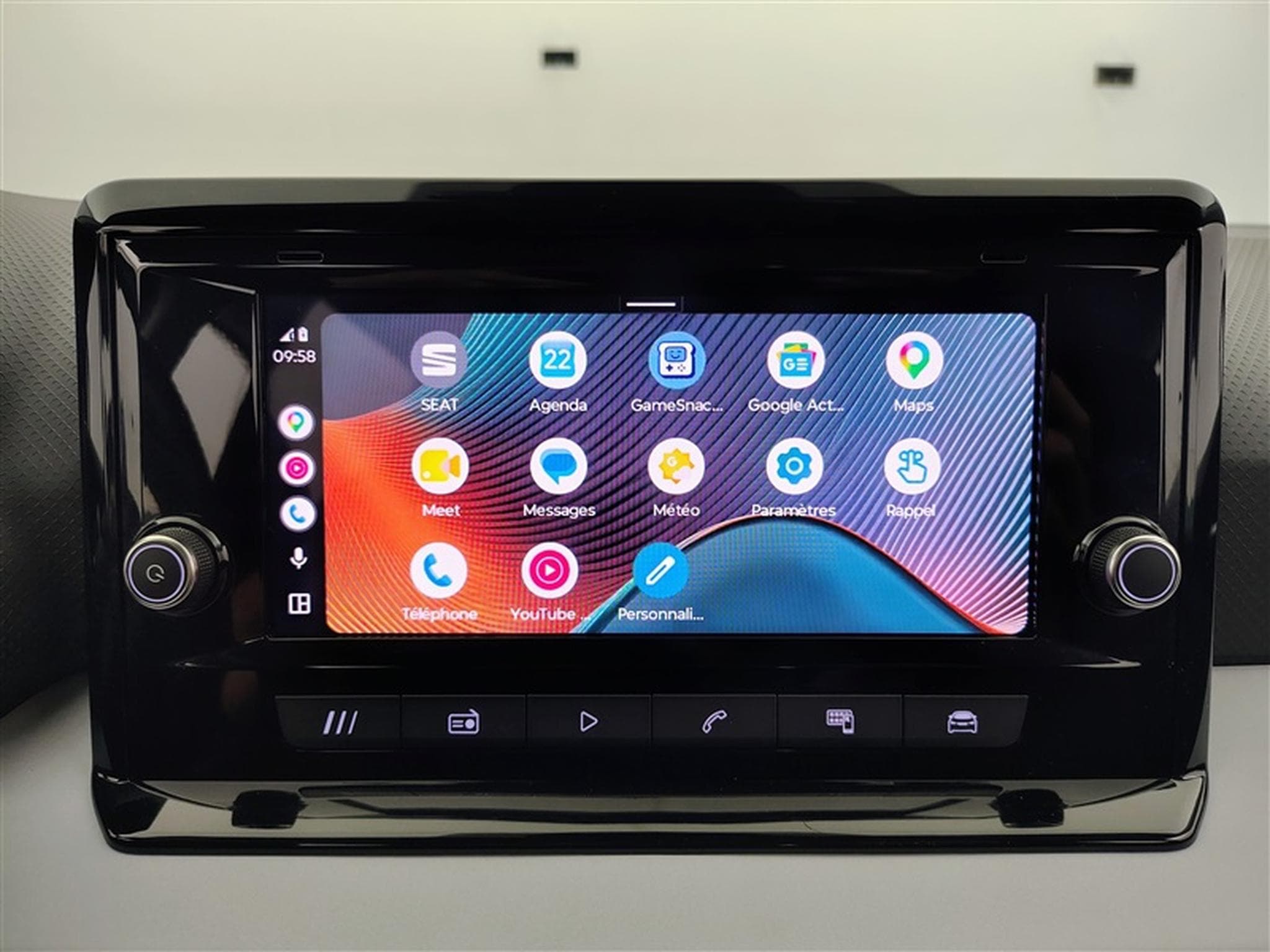 Seat Arona 1.0 TSI Move! DSG NAVI / FULL LED / CARPLAY (2024) - Foto 20