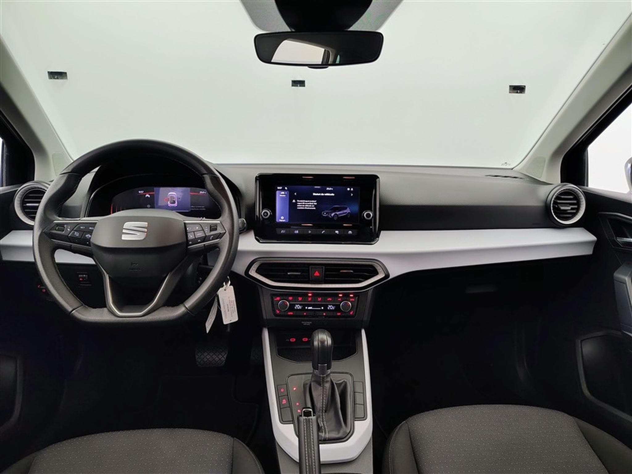 Seat Arona 1.0 TSI Move! DSG NAVI / FULL LED / CARPLAY (2024) - Foto 8
