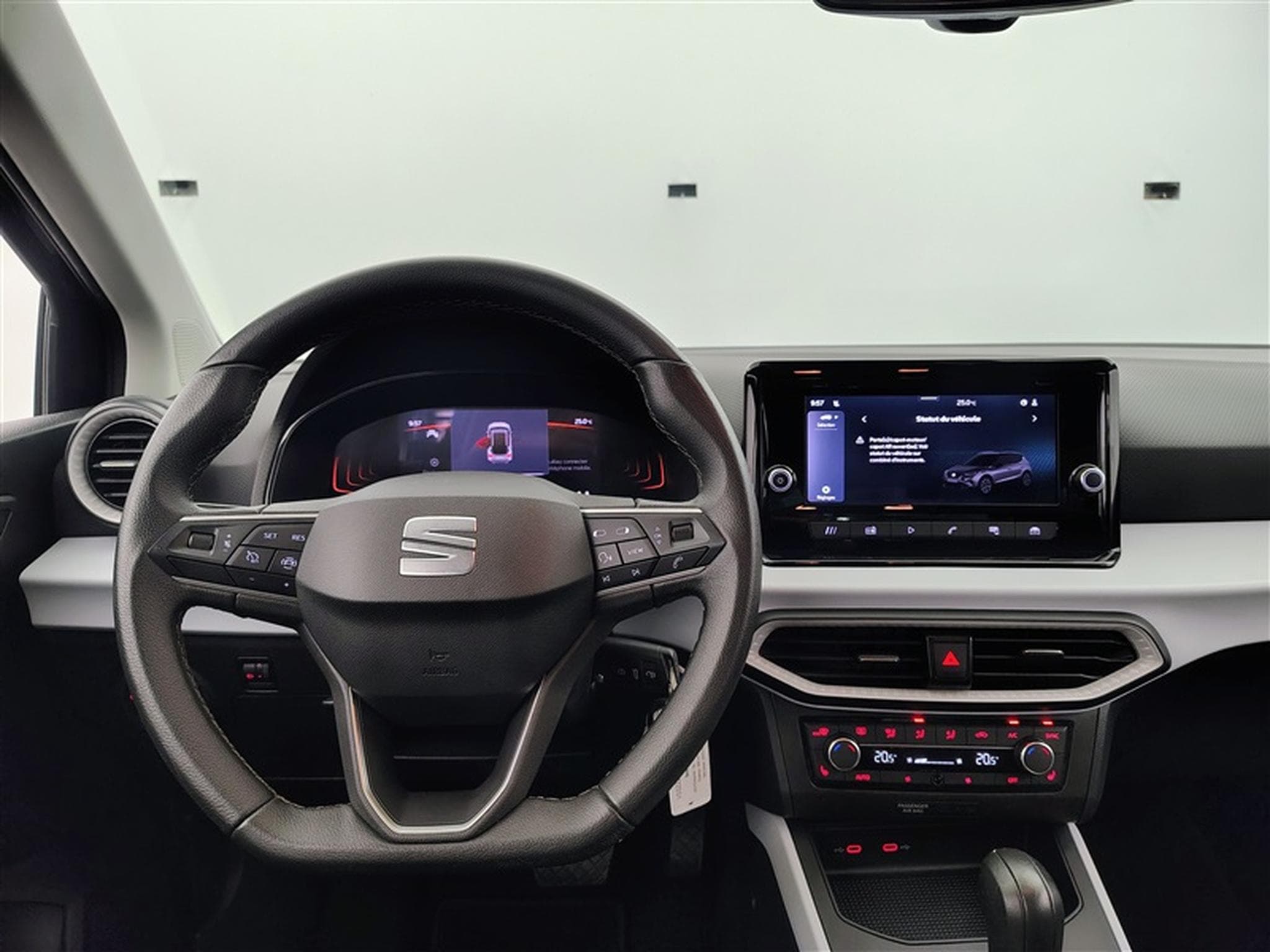 Seat Arona 1.0 TSI Move! DSG NAVI / FULL LED / CARPLAY (2024) - Foto 9