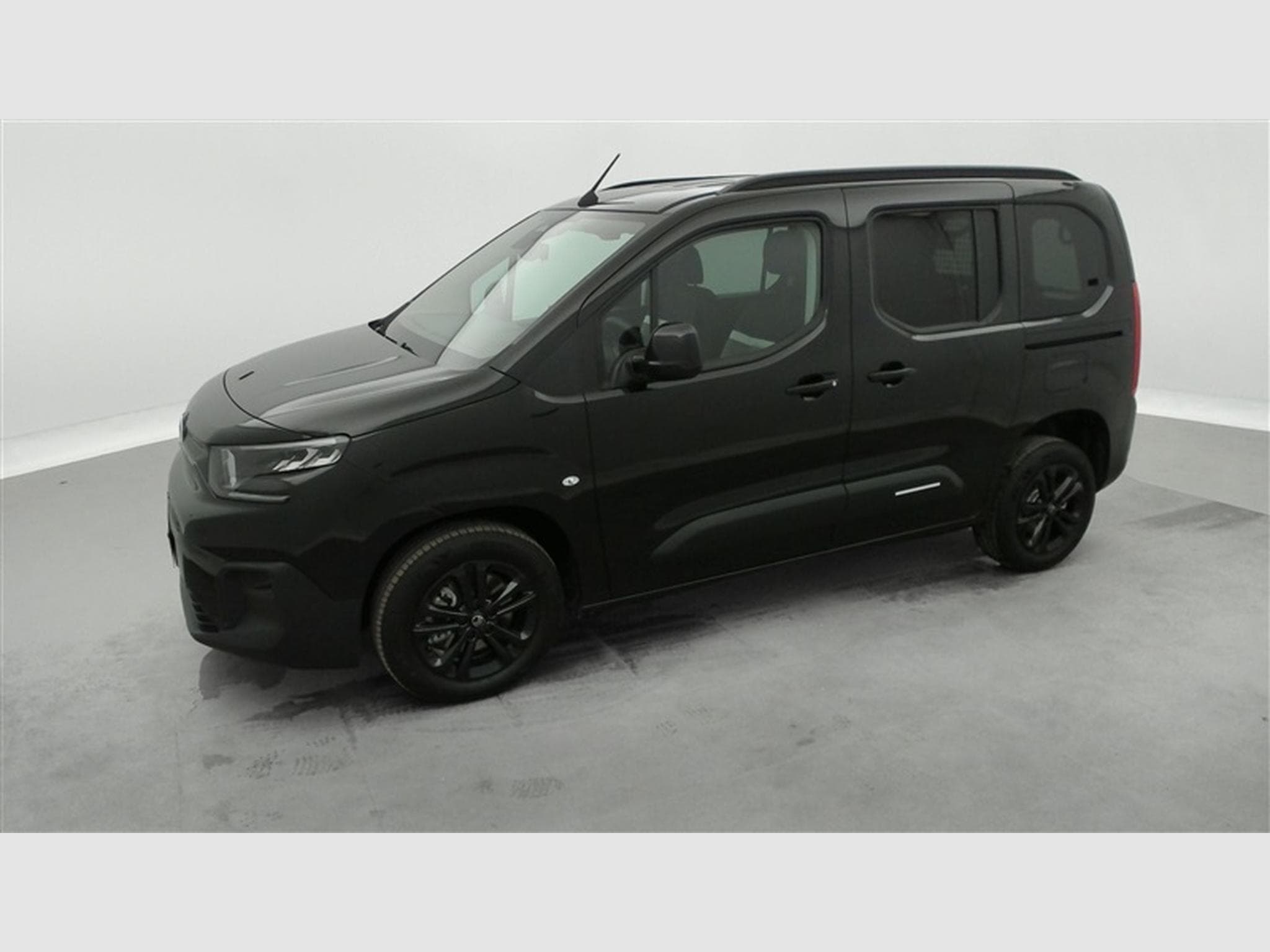 Citroen Berlingo 1.5 HDi Multispace CARPLAY / FULL LED / CAMERA / JA 16" (2026) - Foto 21