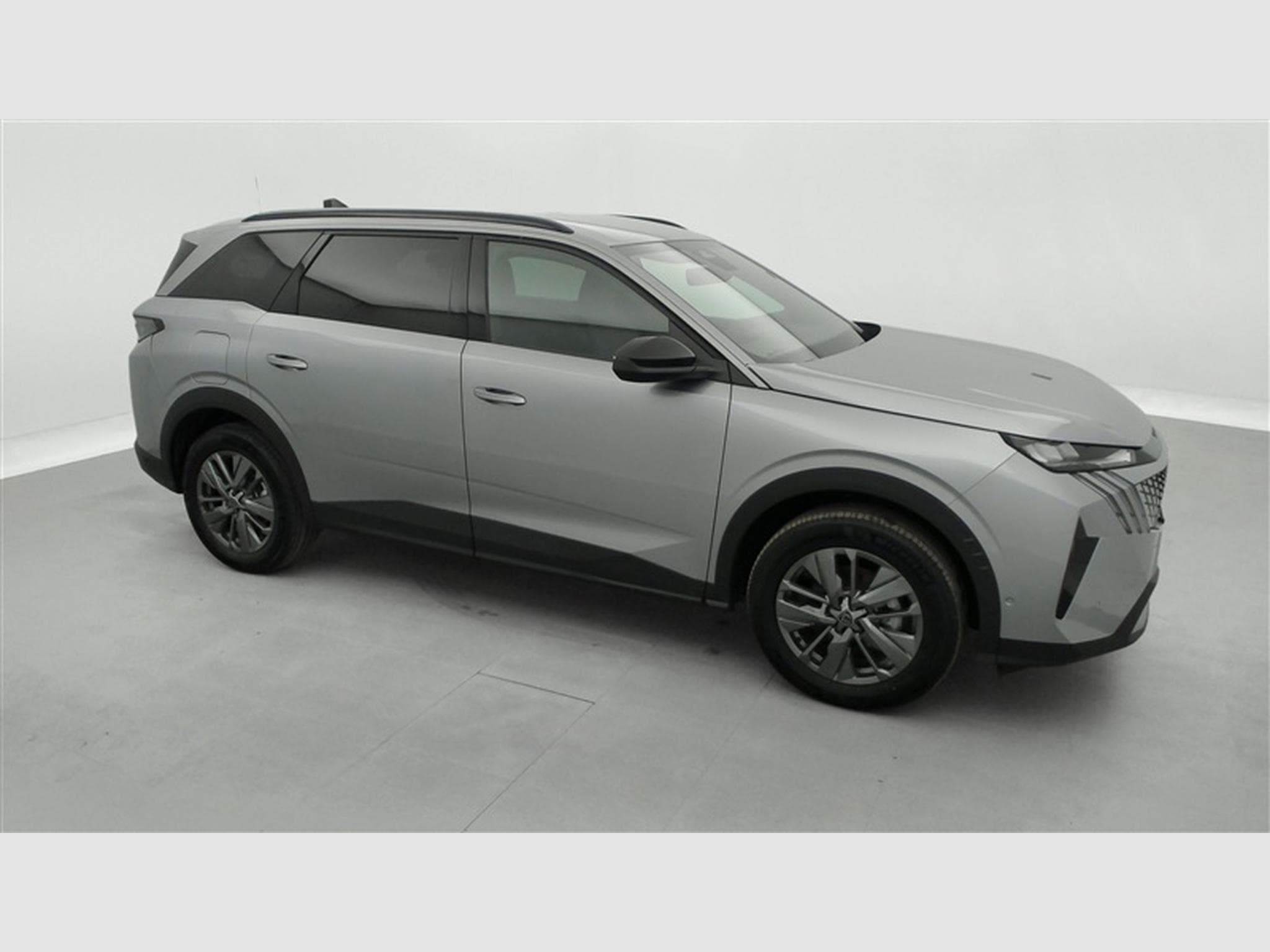 Peugeot 5008 1.2 HYBRID 145cv e-DSC6 Allure 7PL / NAVI / CAMERA360° (2025) - Foto 23