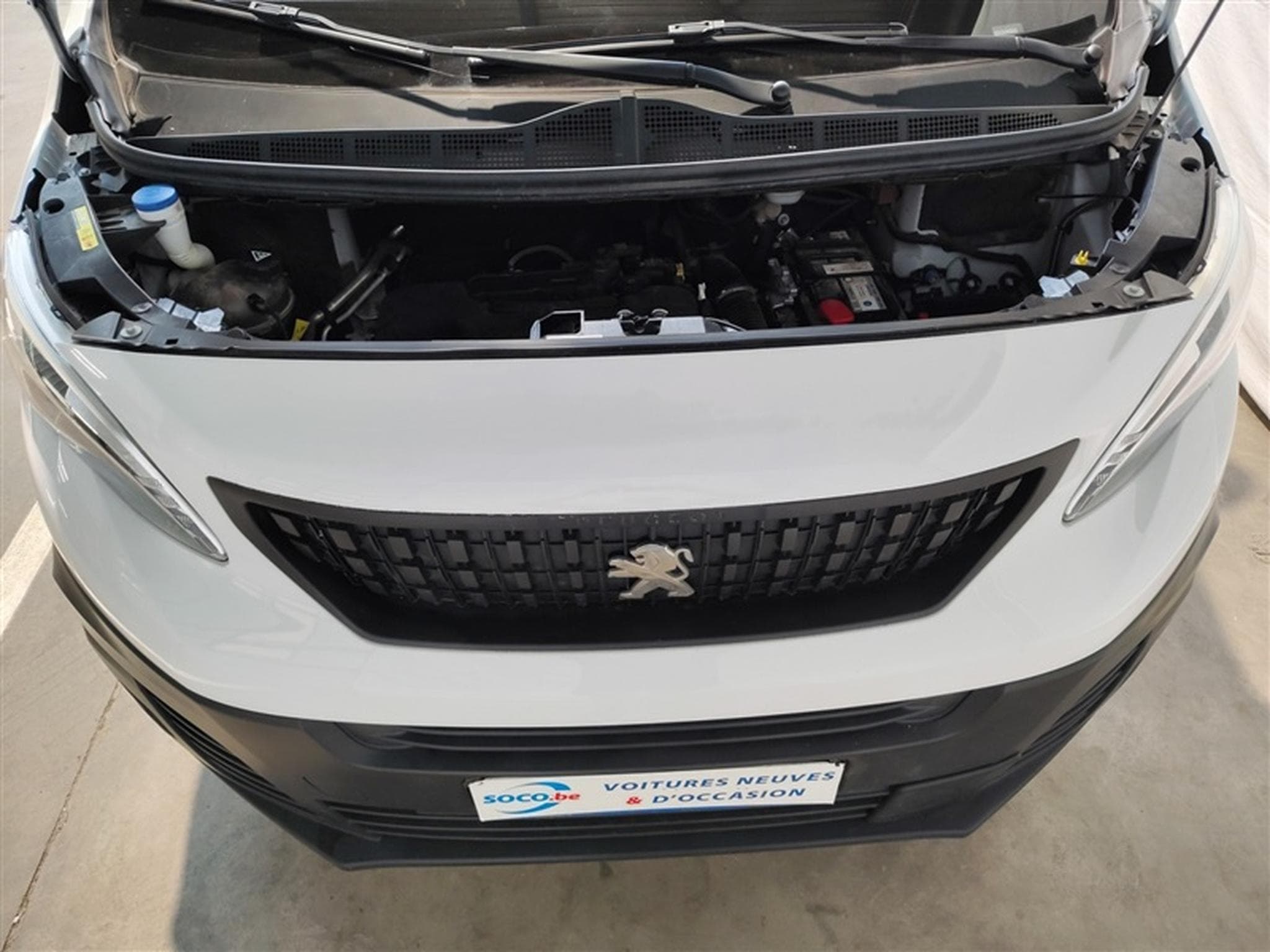 Peugeot Expert 2.0 BlueHDi 180 EAT8 L3 DBLE CAB 6PL. NAVI / CLIM / TEL (2023) - Foto 17