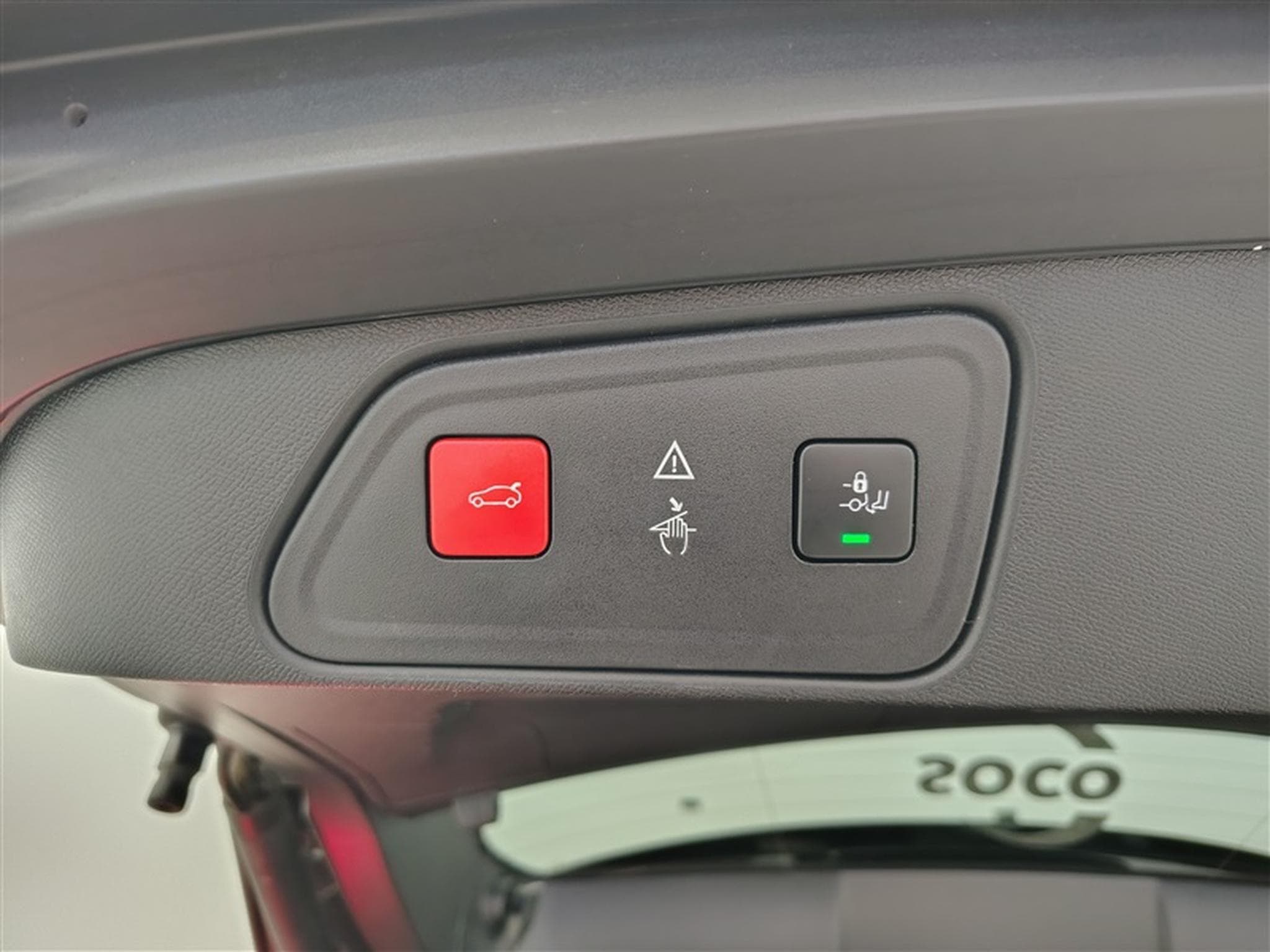 Peugeot 3008 1.5 BlueHDi GT Line Cuir / Navi / Carplay (2019) - Foto 19