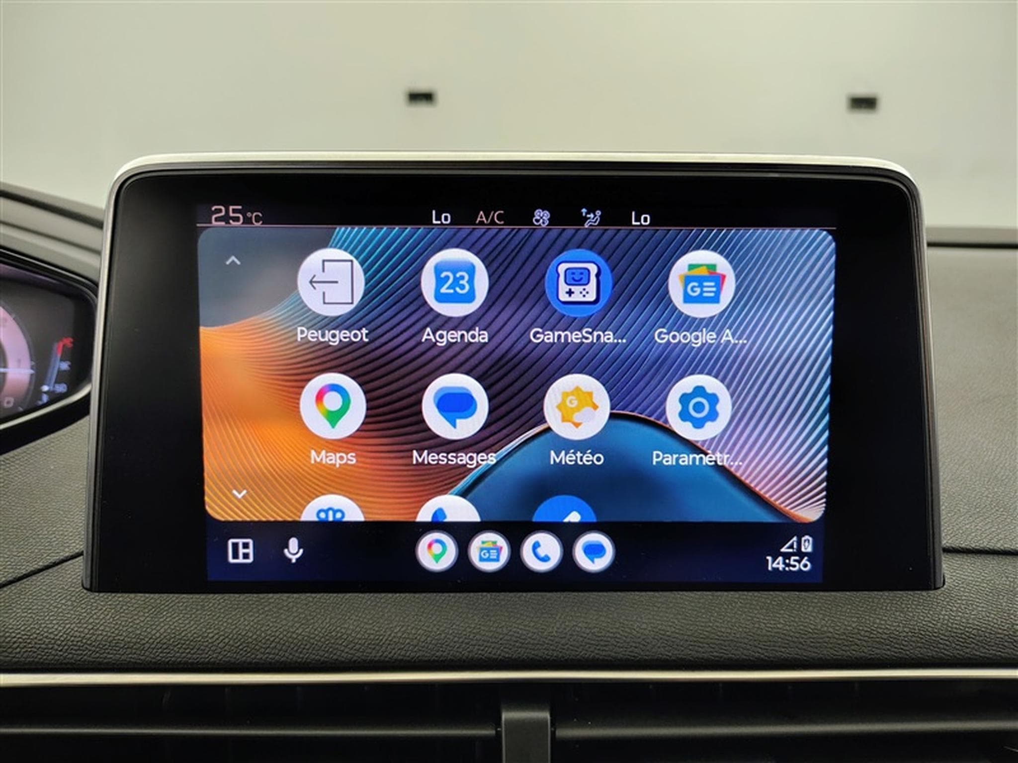 Peugeot 3008 1.5 BlueHDi GT Line Cuir / Navi / Carplay (2019) - Foto 22