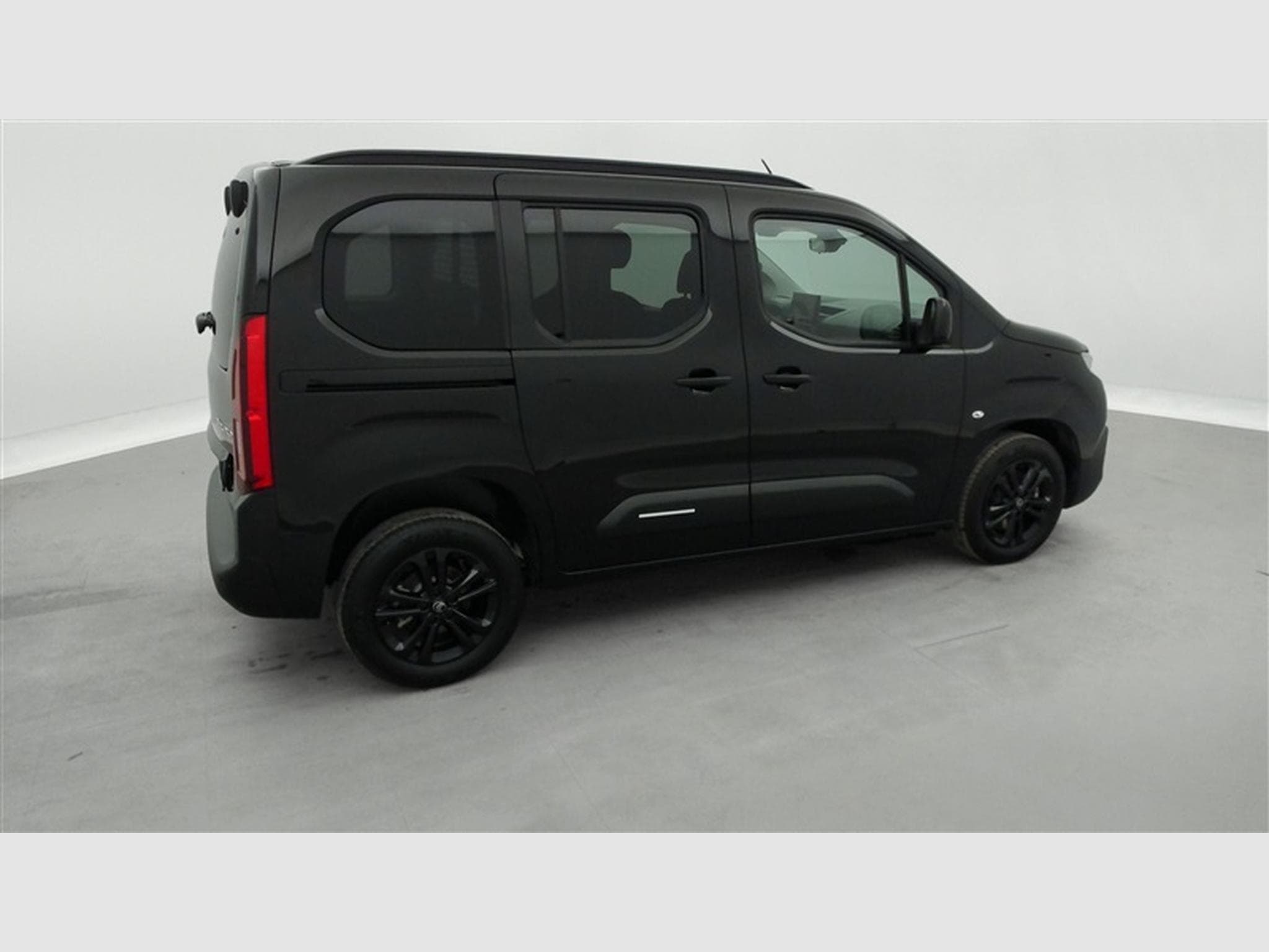 Citroen Berlingo 1.5 HDi Multispace CARPLAY / FULL LED / CAMERA / JA 16" (2026) - Foto 25