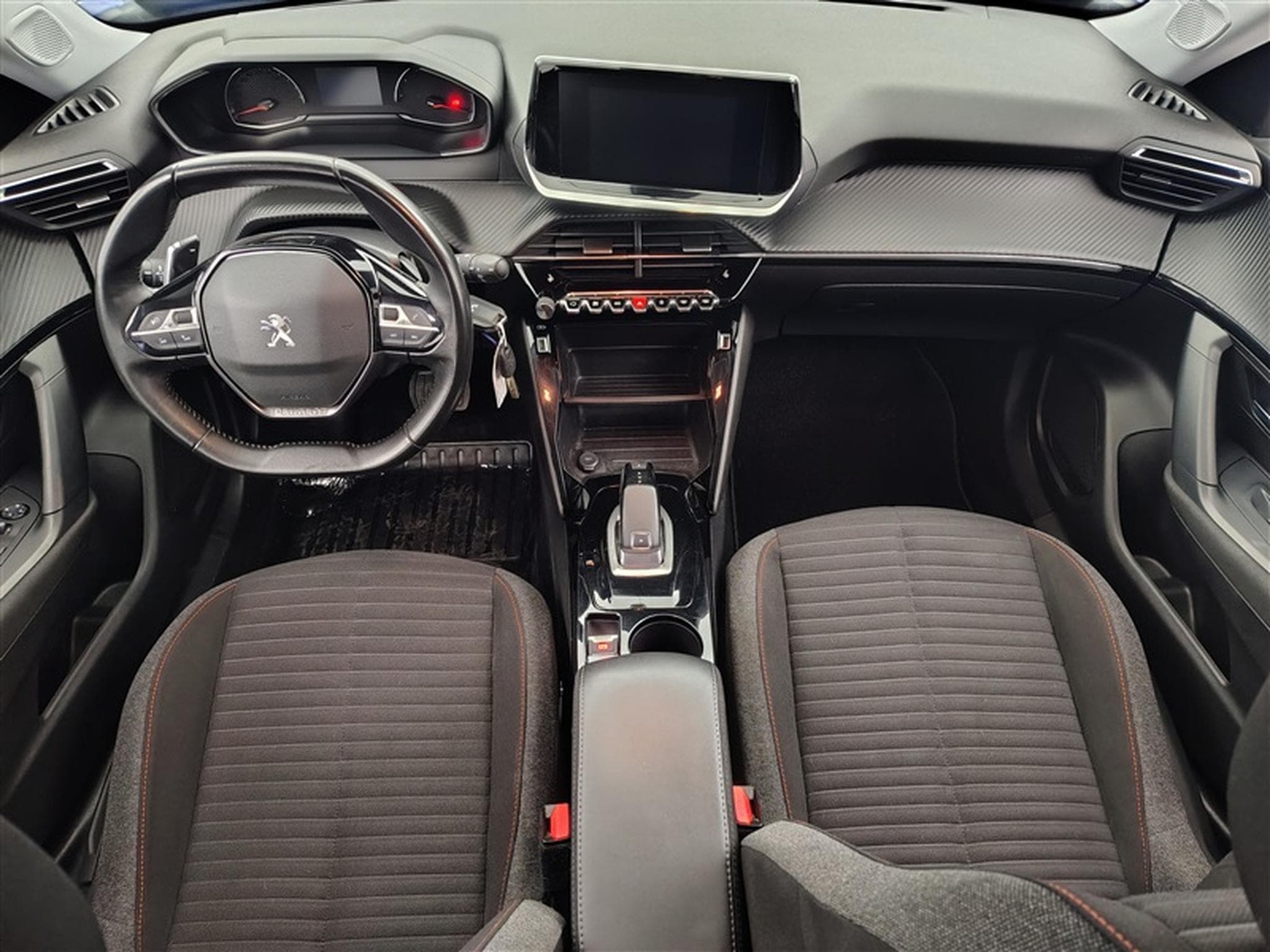 Peugeot 2008 1.2 PureTech Active Pack S&S (EU6.3) (2022) - Foto 8
