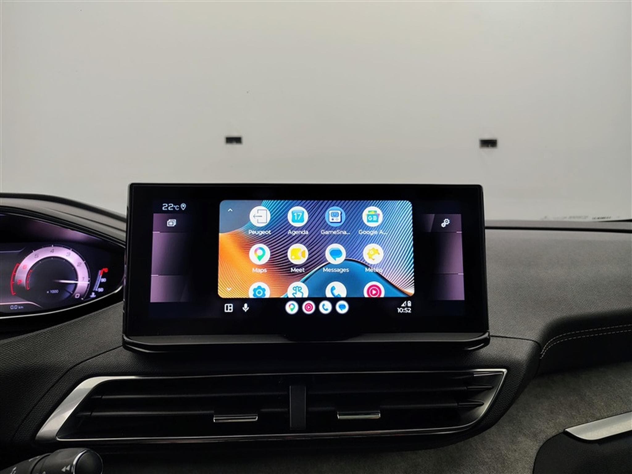 Peugeot 5008 1.2 PureTech GT 7PL / S-CUIR / NAVI / TO PANO / CARPLAY (2022) - Foto 24