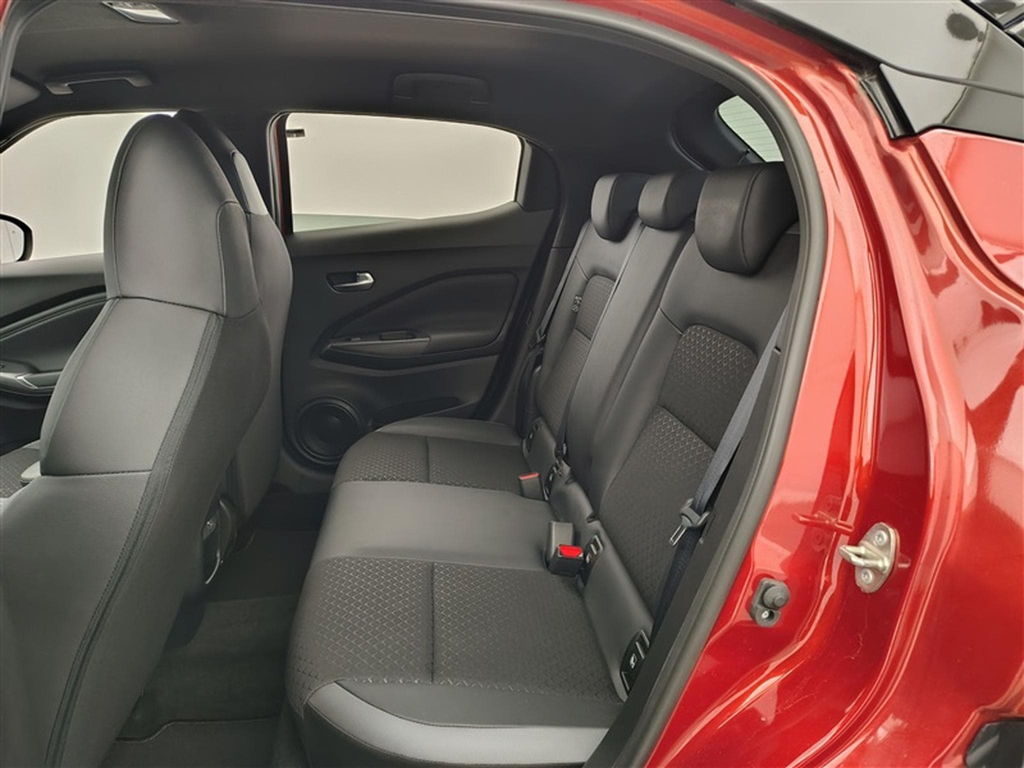 Nissan Juke 1.6 HEV N-Design AUT.*NAVI10"/CAM360/FULL LED/JA19* (2022) - Foto 13