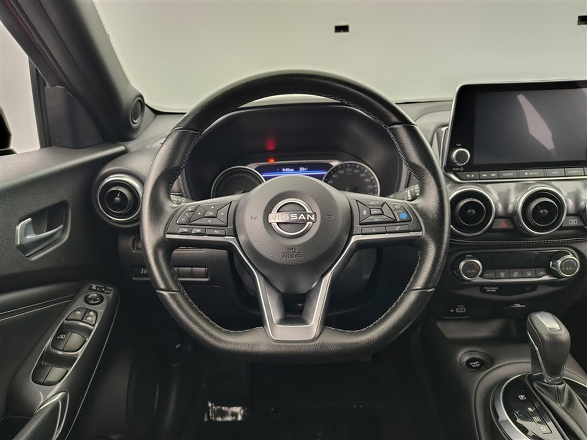 Nissan Juke 1.6 HEV N-Design AUT.*NAVI10"/CAM360/FULL LED/JA19* (2022) - Foto 9