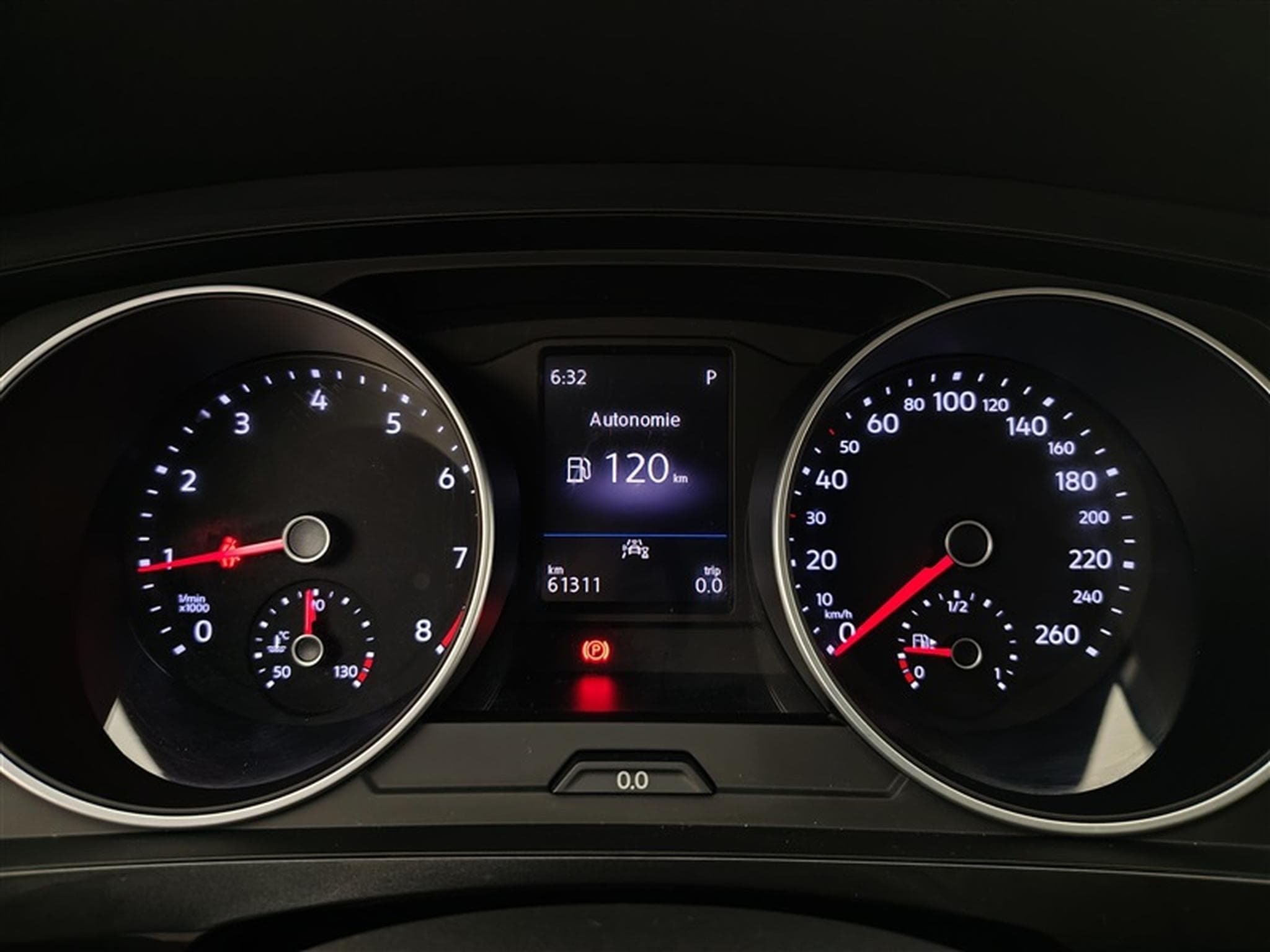 VW Tiguan 1.5 TSI 150Cv DSG7 Comfortline NAVI / CAMERA (2022) - Foto 10