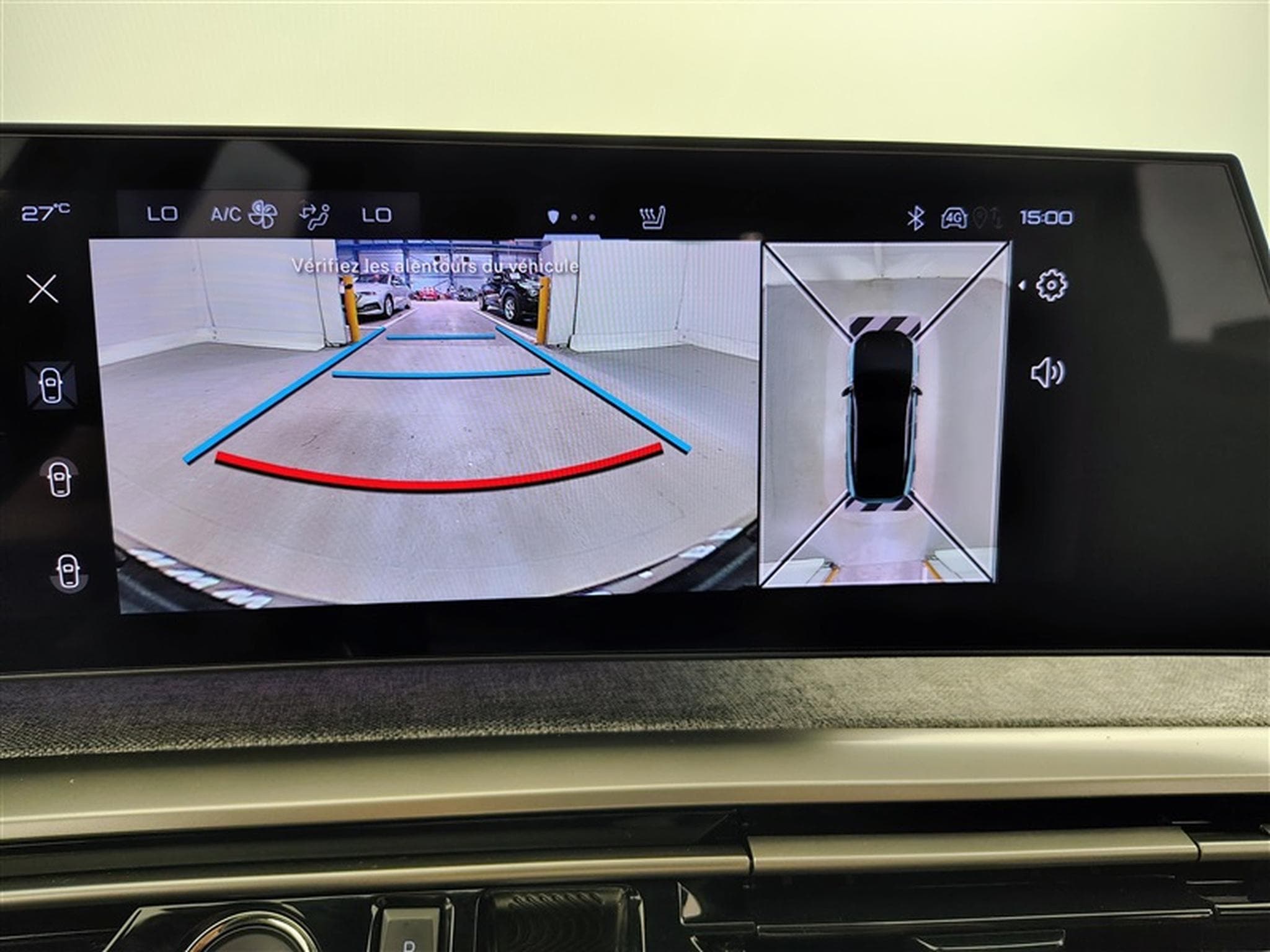 Peugeot 3008 1.2 HYBRID 145cv e-DSC6 Allure NAVI / FULL LED / CAMERA 360 (2025) - Foto 18