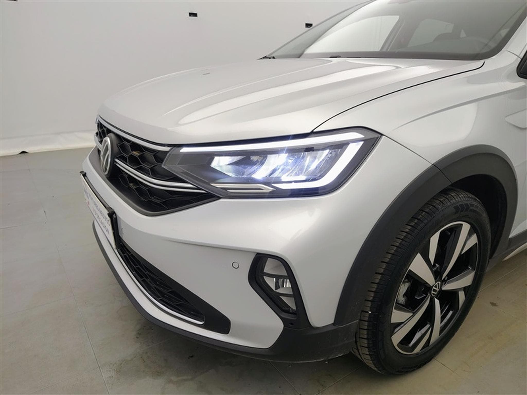 VW Taigo 1.0 TSI 95cv Style CARPLAY / FULL LED / CAMERA / JA 17" (2025) - Foto 15