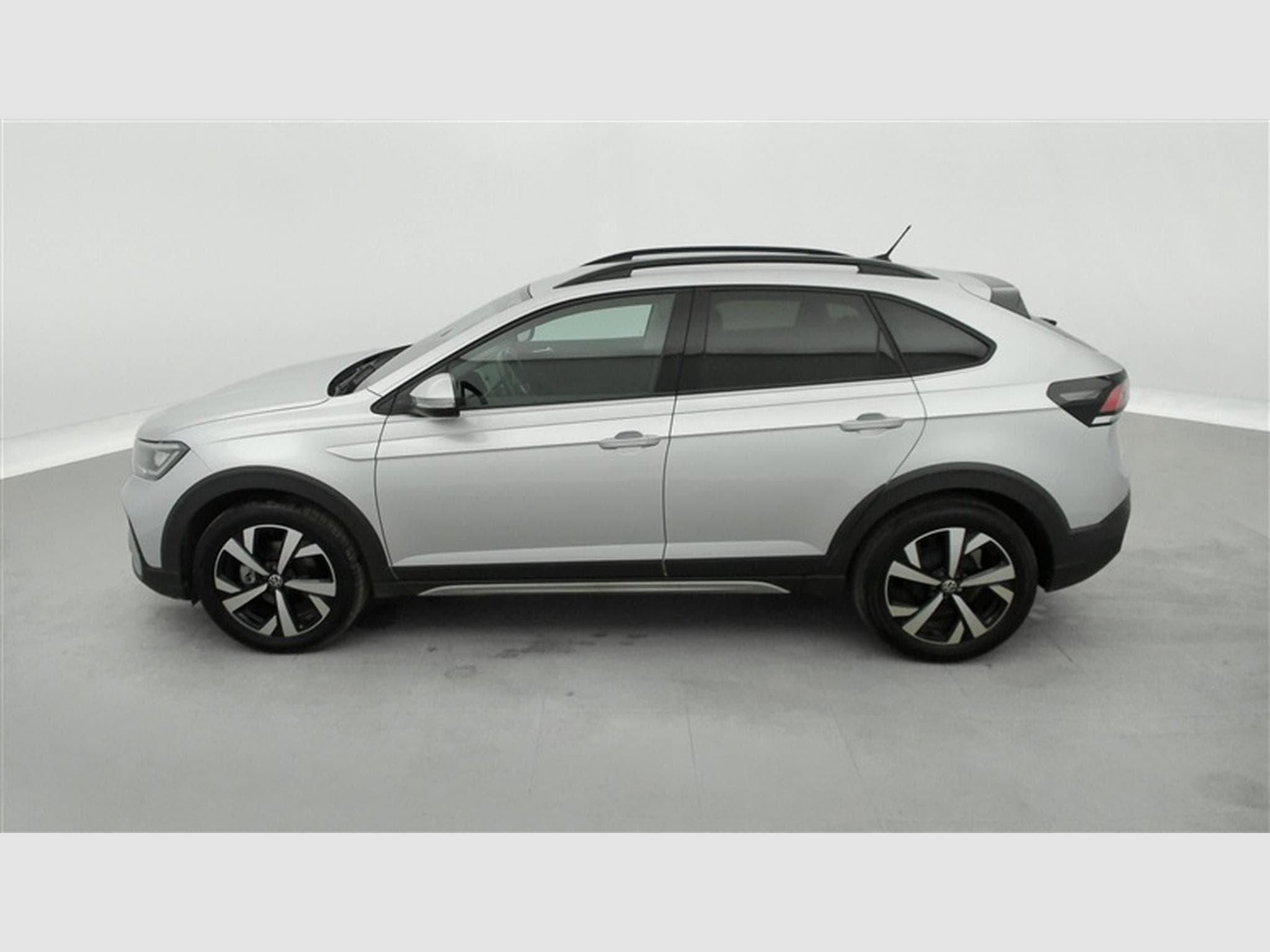 VW Taigo 1.0 TSI 95cv Style CARPLAY / FULL LED / CAMERA / JA 17" (2025) - Foto 3