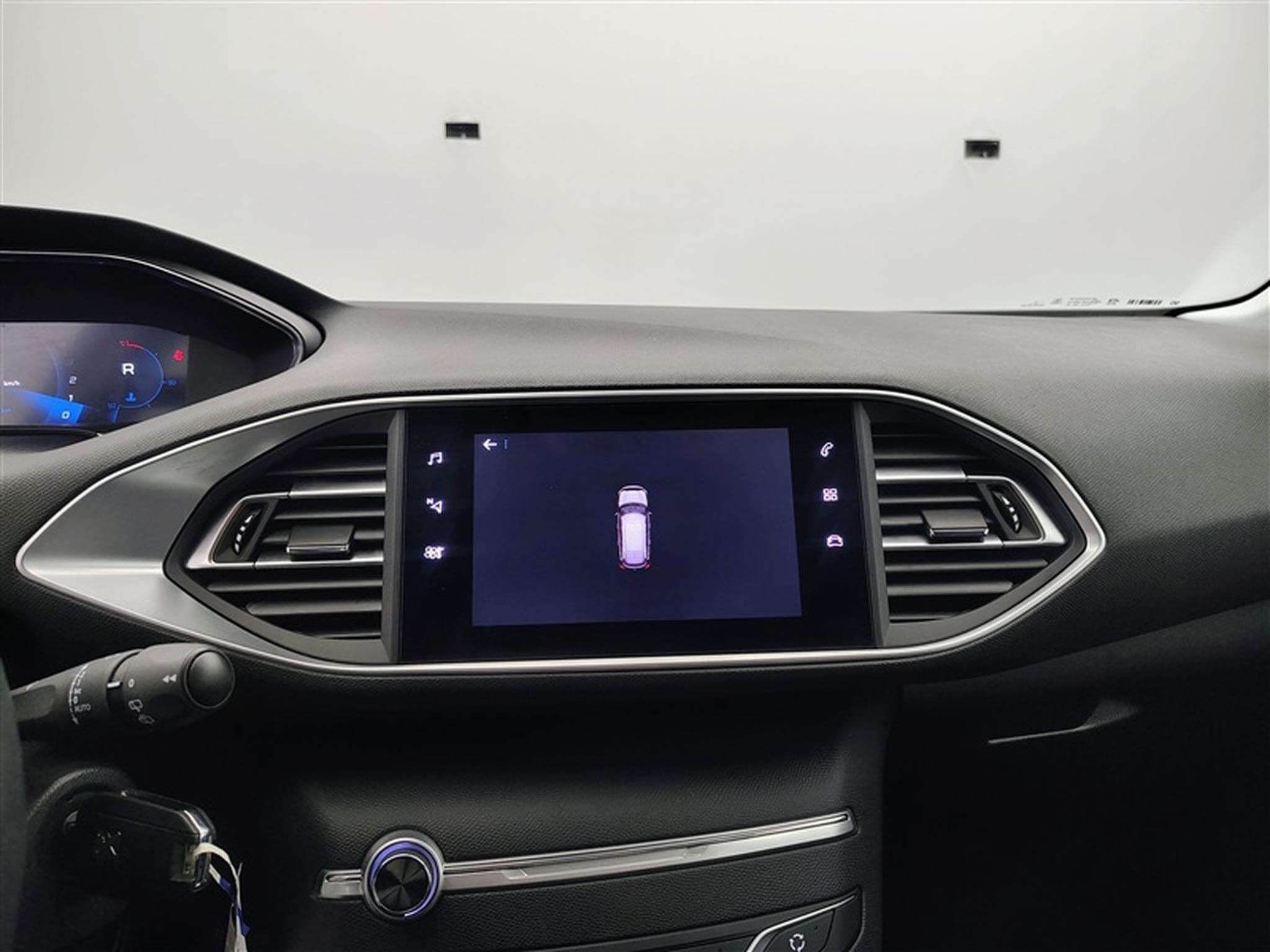 Peugeot 308 SW 1.2 PureTech Active Pack EAT8/NAVI/LED/JA16/PDC (2021) - Foto 18