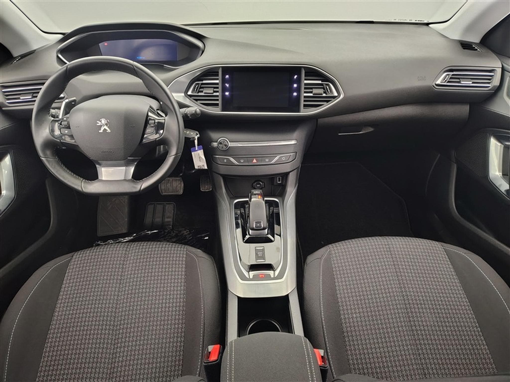 Peugeot 308 SW 1.2 PureTech Active Pack EAT8/NAVI/LED/JA16/PDC (2021) - Foto 8