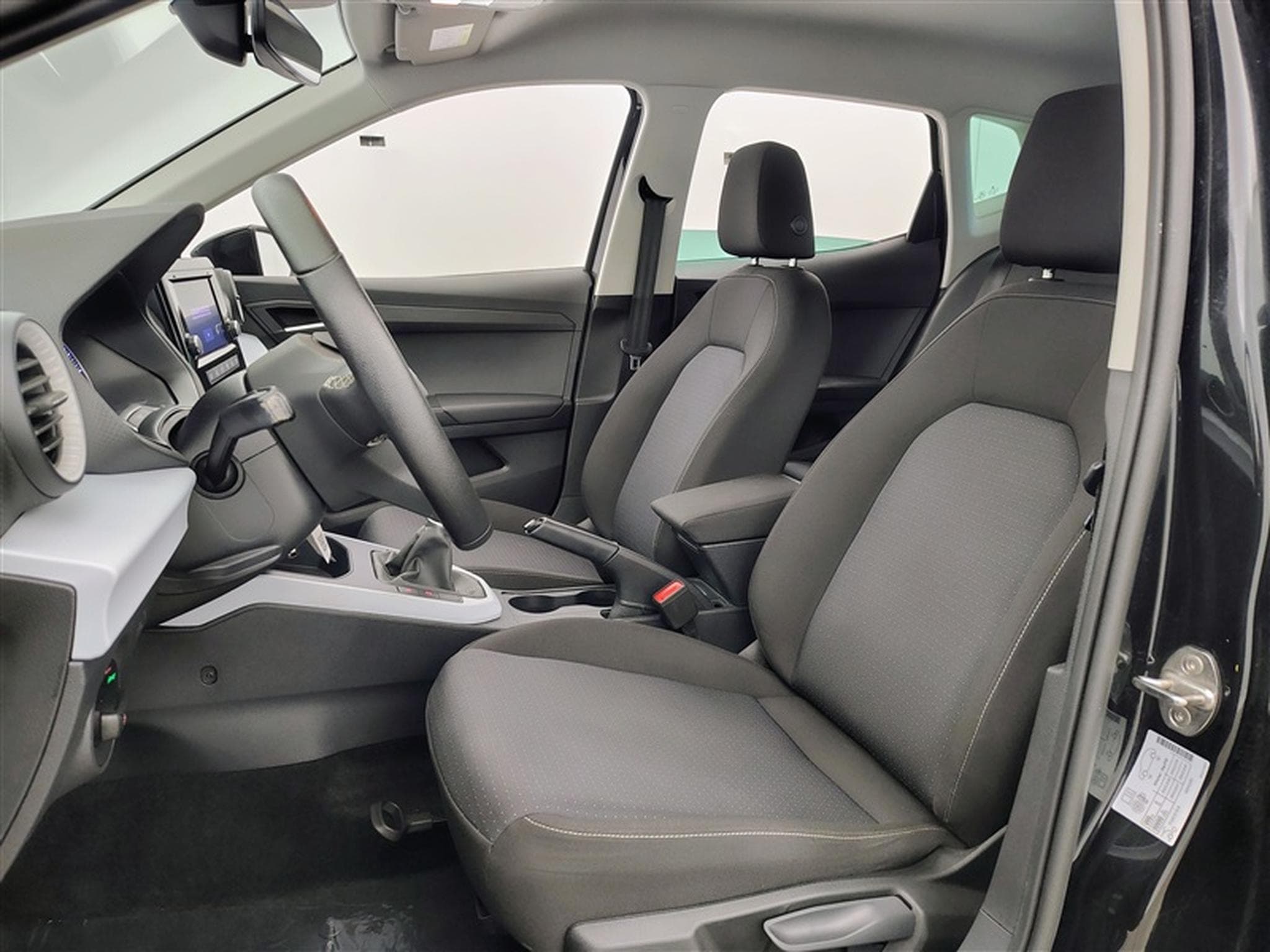 Seat Arona 1.0 TSI Style (2022) - Foto 7