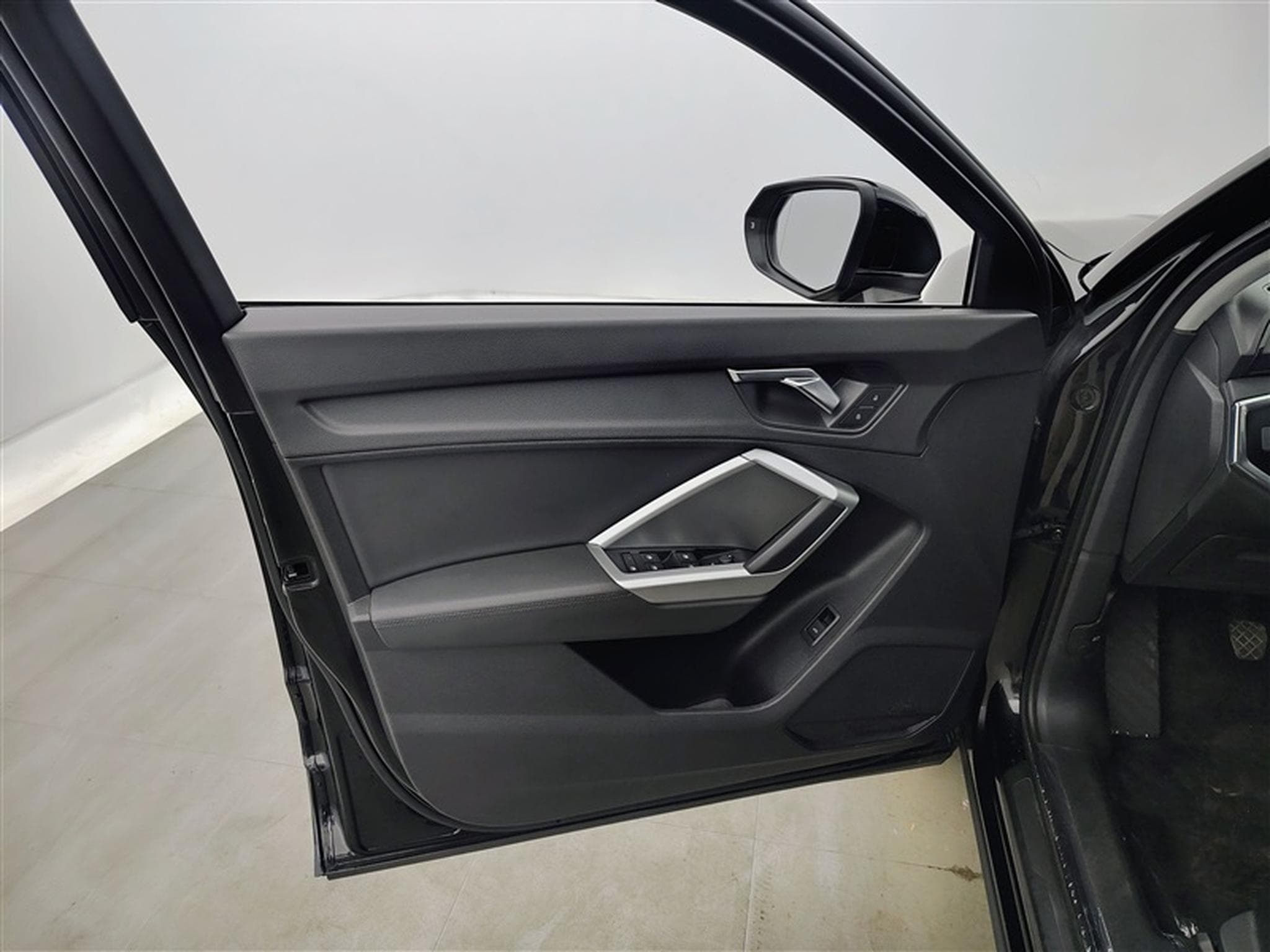 Audi Q3 Sportback 35 TFSI Cuir / Navi / Led / PDC av+ar (2020) - Foto 17