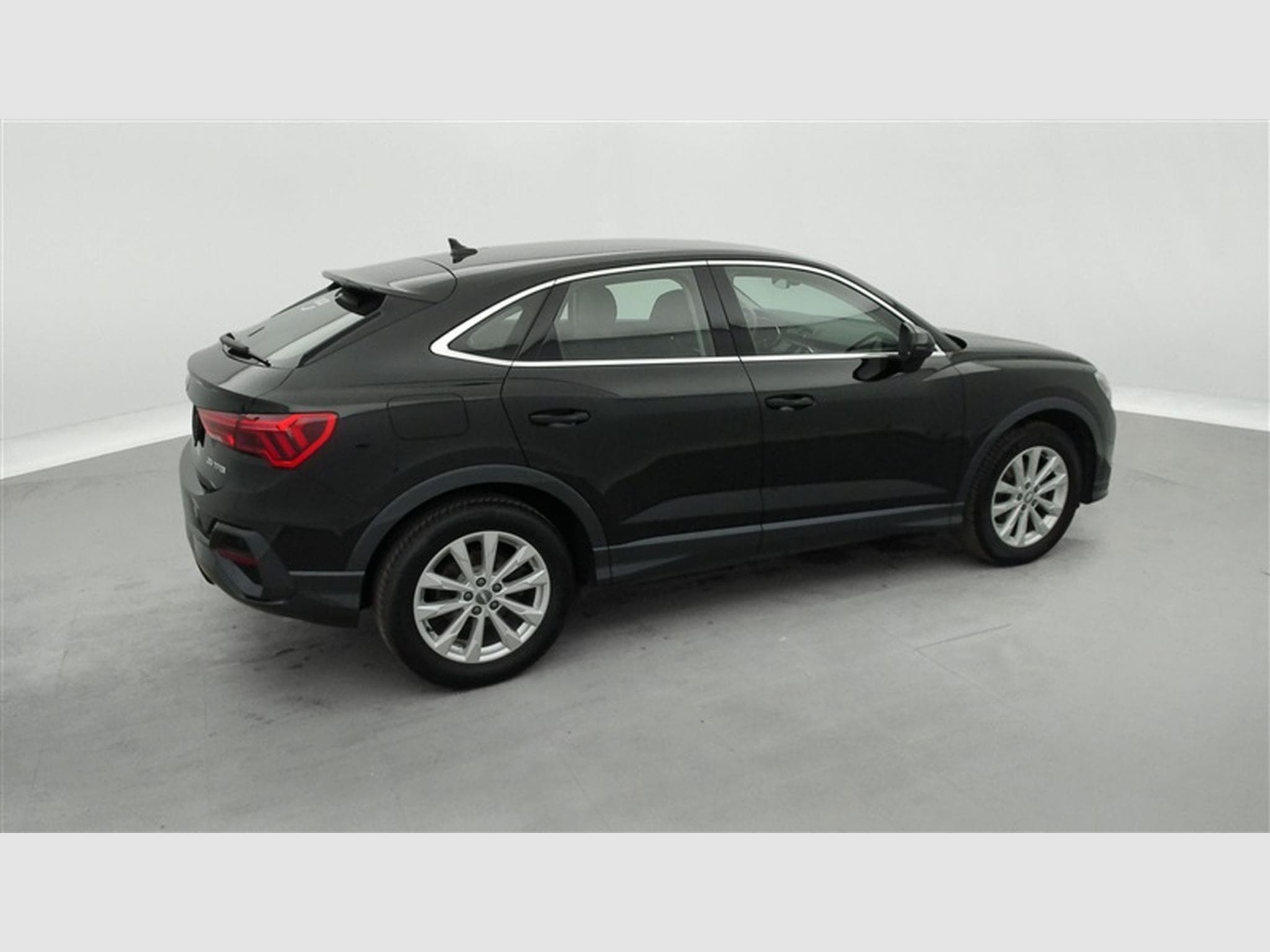 Audi Q3 Sportback 35 TFSI Cuir / Navi / Led / PDC av+ar (2020) - Foto 25