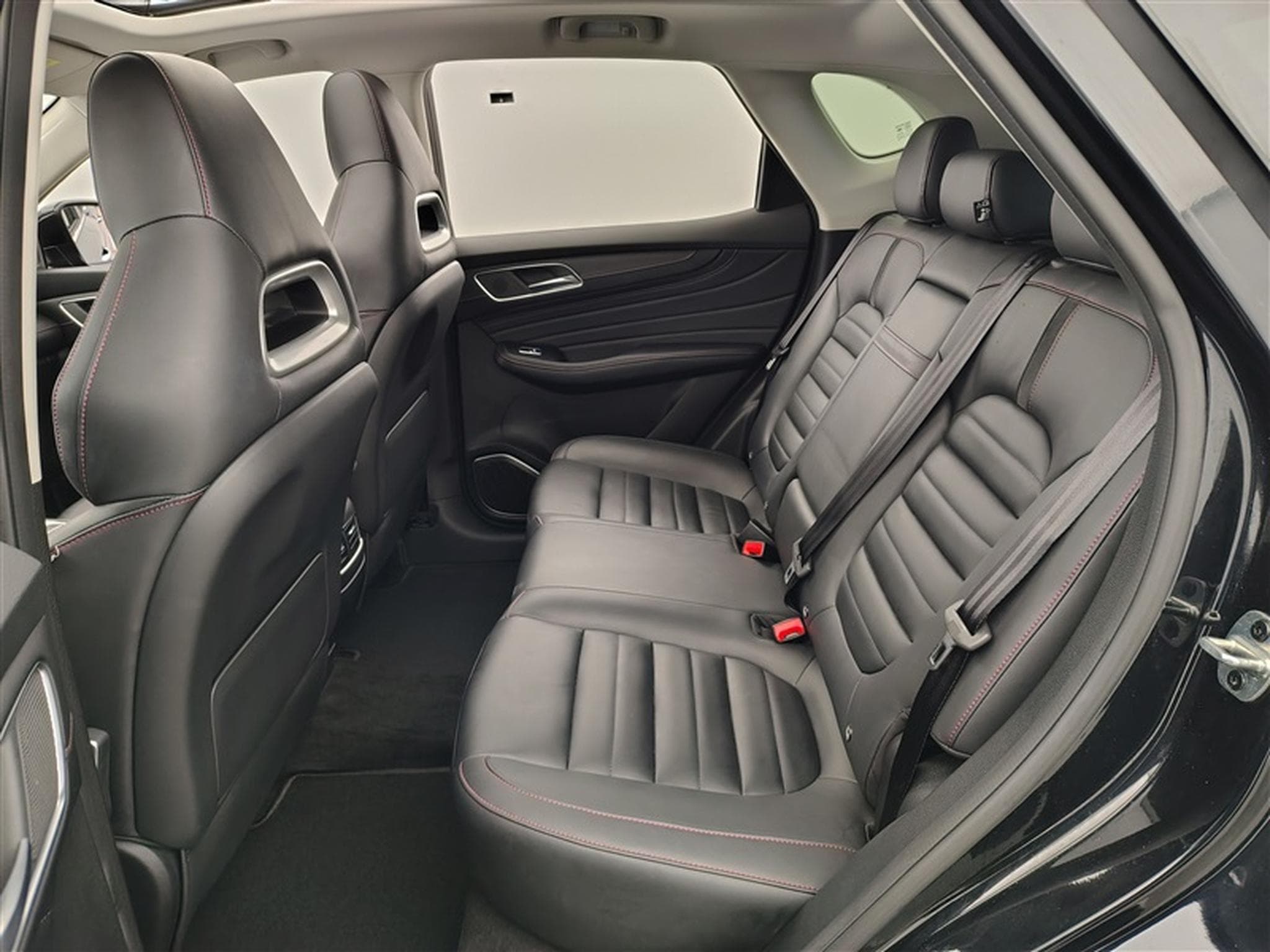 MG HS 1.5 T-GDi 162cv Luxury CUIR/NAVI/FULL LED/TOIT PANO/CAM (2023) - Foto 13