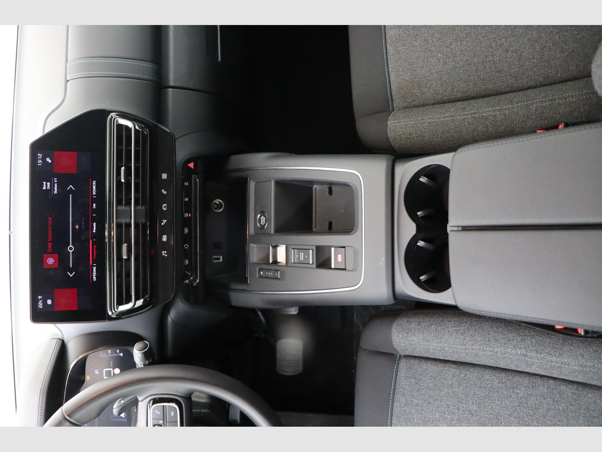 Citroen C5 AIRCROSS Plus (2025) - Foto 12