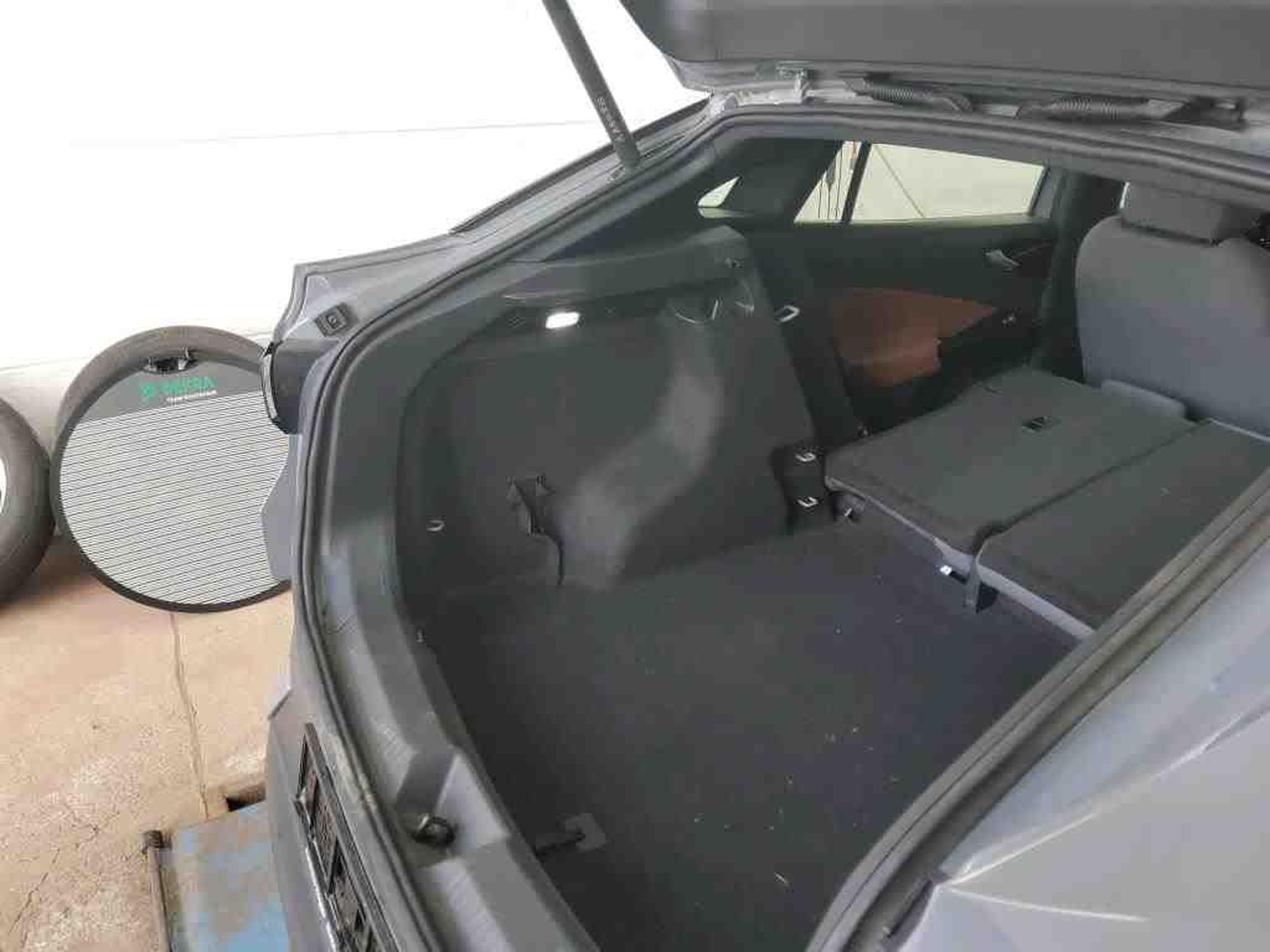 VW ID.5 Pro (2023) - Foto 20