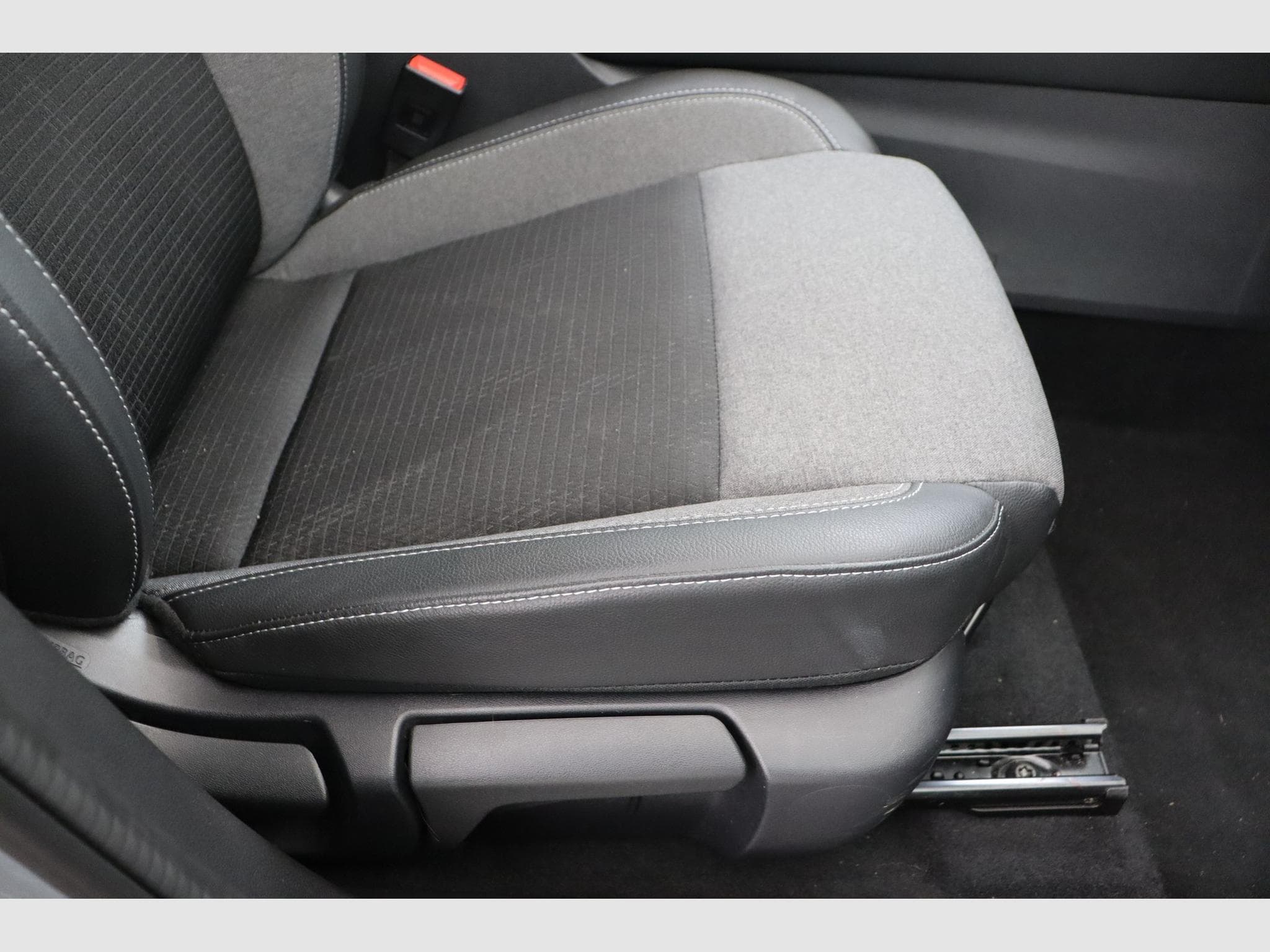 Nissan Qashqai N-Connecta Winter Comfort (MY24) (2025) - Foto 16