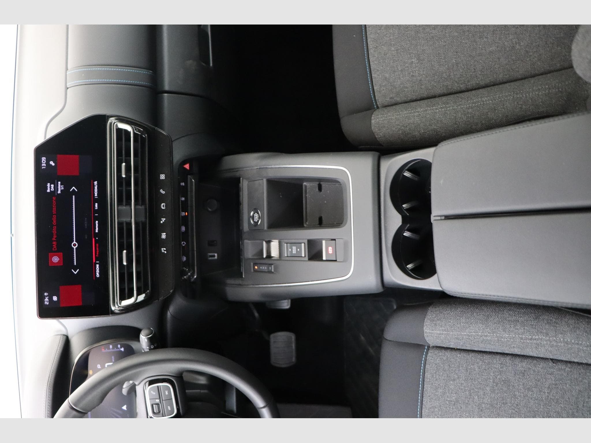 Citroen C5 AIRCROSS Plus (2025) - Foto 12