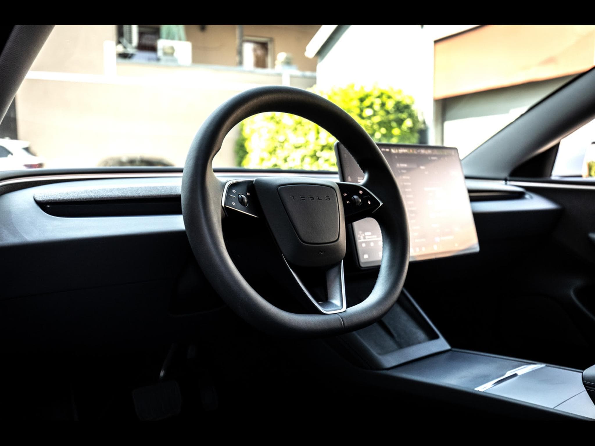 Tesla Model 3 HIGHLAND RWD - AUTOPILOT (2024) - Photo 10
