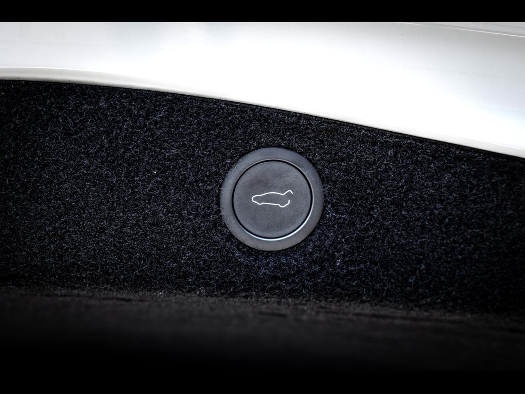 Tesla Model 3 HIGHLAND RWD - AUTOPILOT (2024) - Photo 23