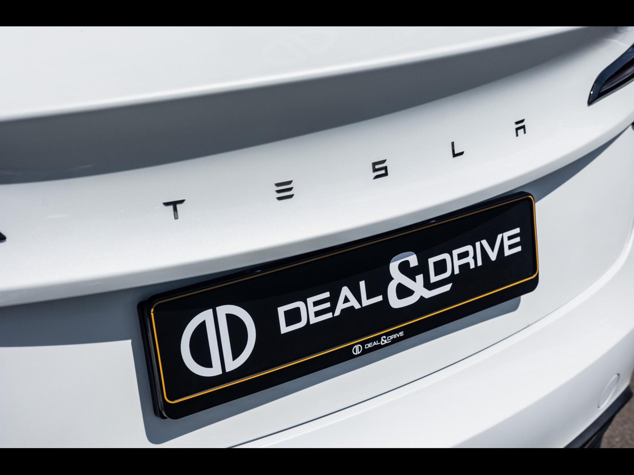 Tesla Model 3 HIGHLAND RWD - AUTOPILOT (2024) - Photo 8