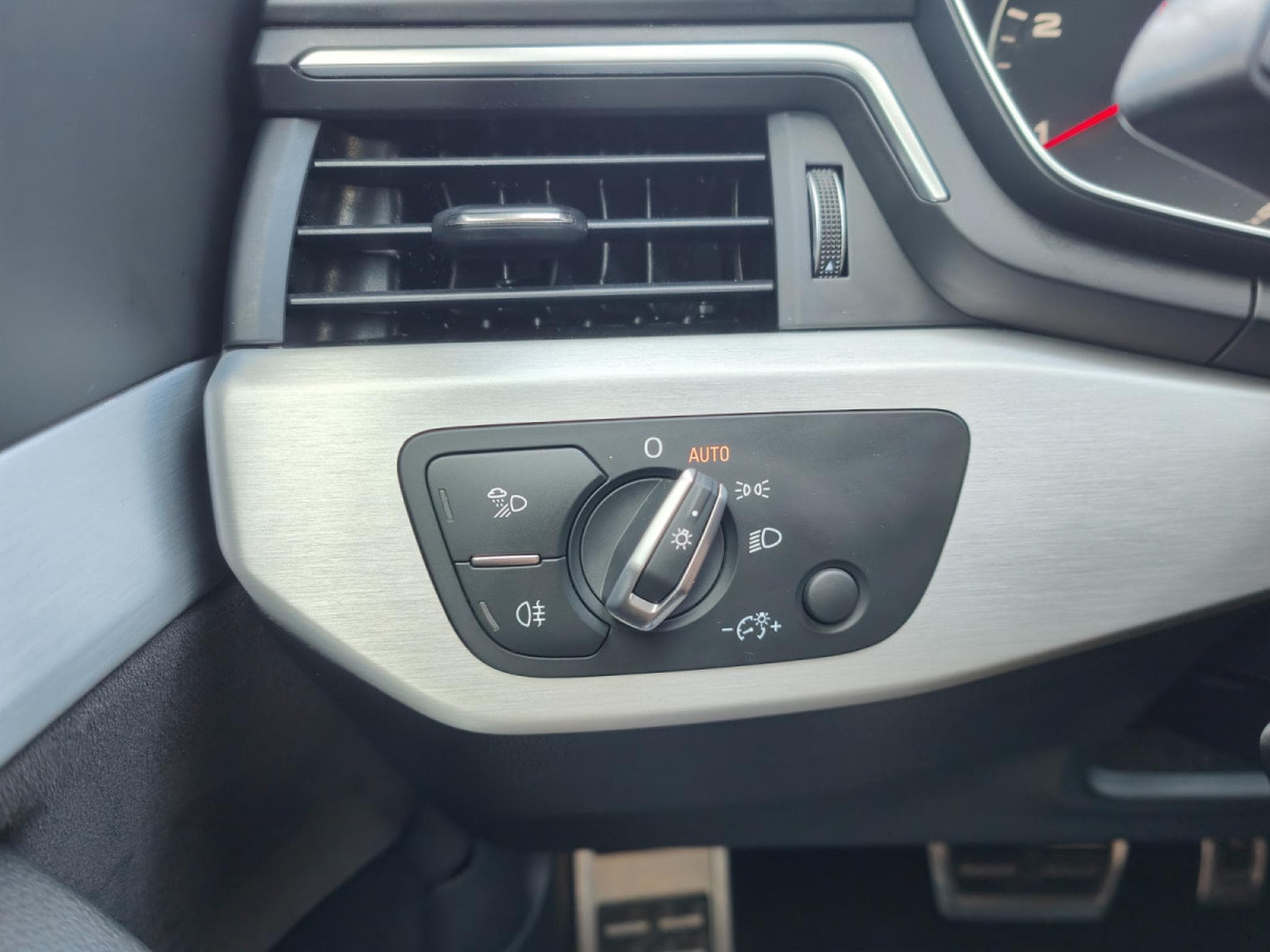 Audi A5 SPORTBACK 35 TDI S-TRONIC S-LINE CUIR GPS BLUETOOTH (2018) - Photo 21