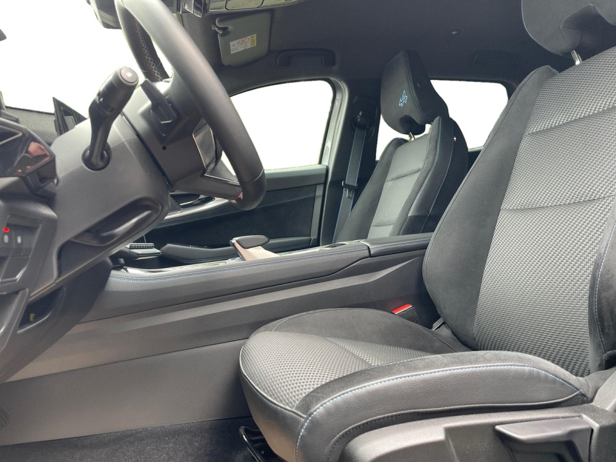 Renault Austral 1.2 E-Tech TECHNO Esprit Alpine full hybrid (2025) - Photo 10