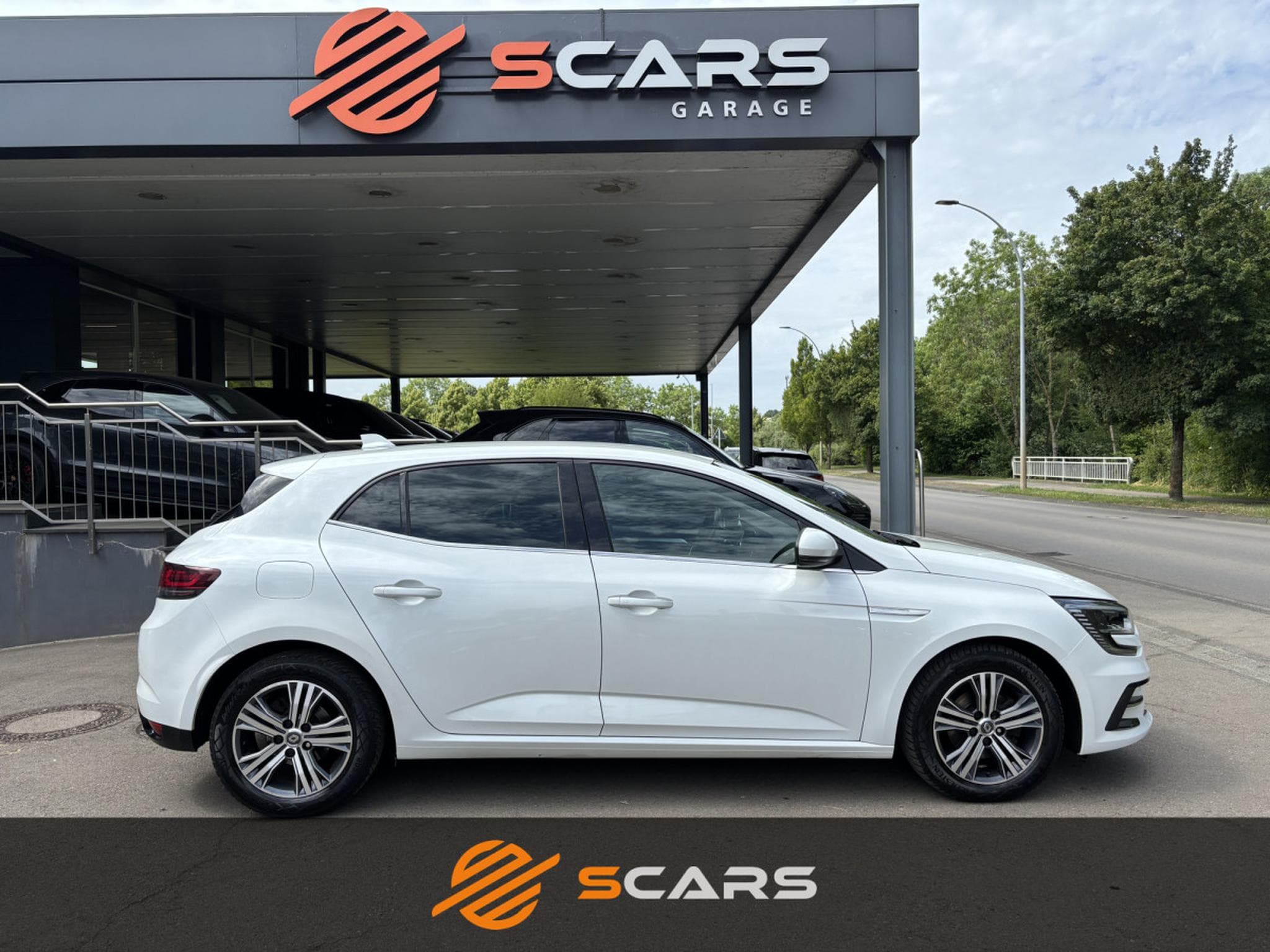 Renault Megane 1.5dCi 116cv Automatique (2020) - Foto 3