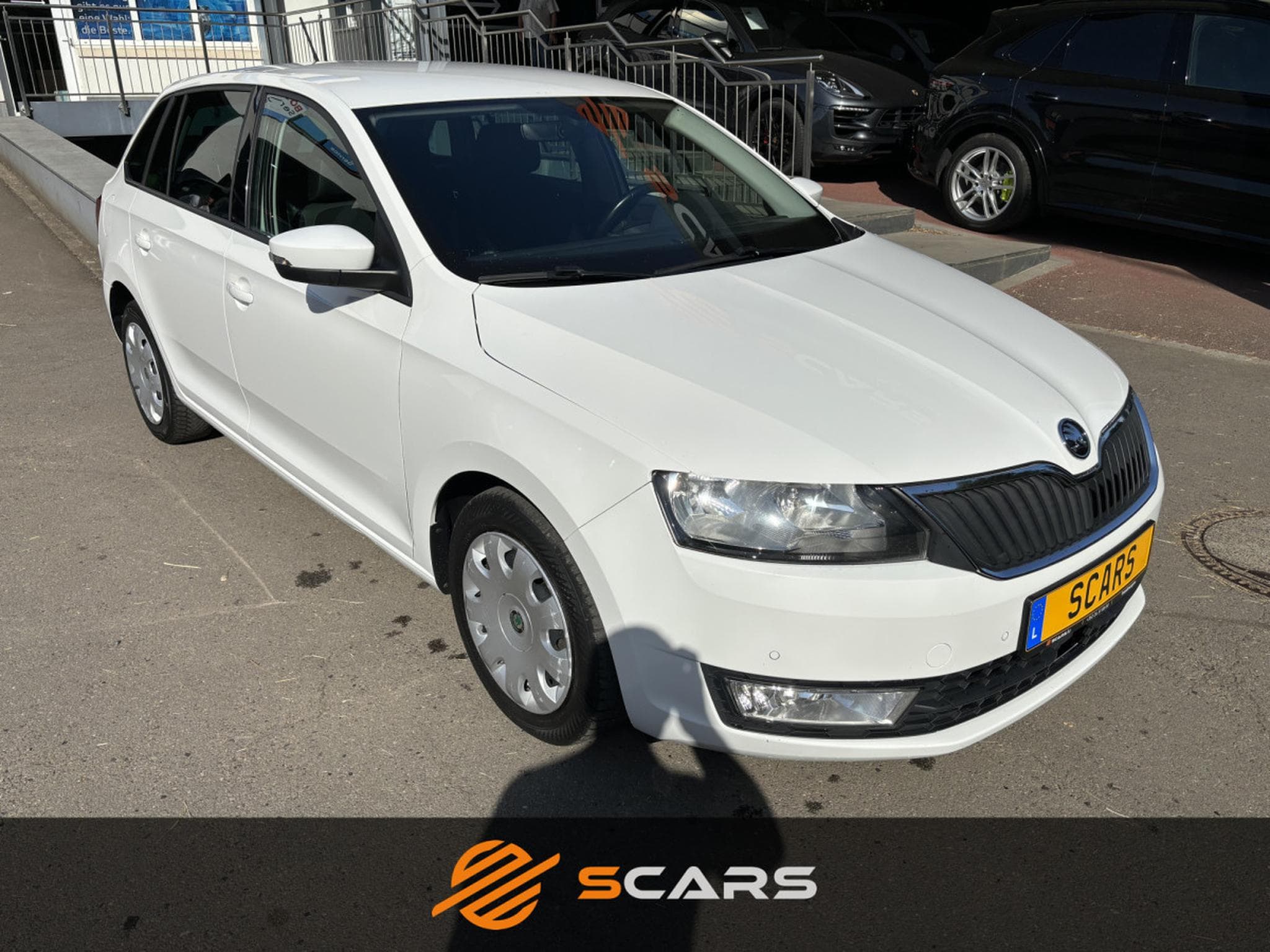 Skoda Rapid 1.4 Tdi DSG 90cv (2016) - Foto 2