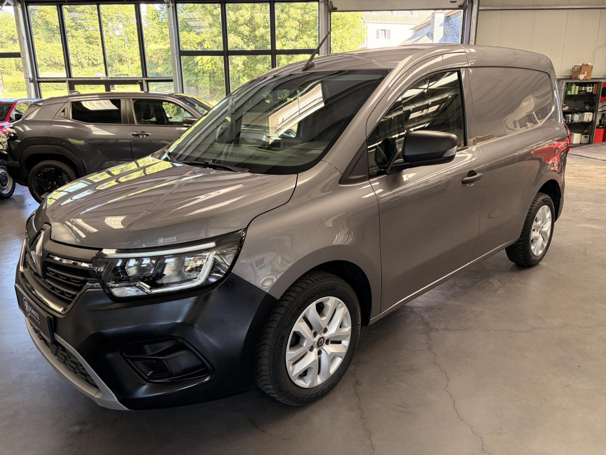 Renault Kangoo 1.3 TCe 130HP (2022) - Foto 6