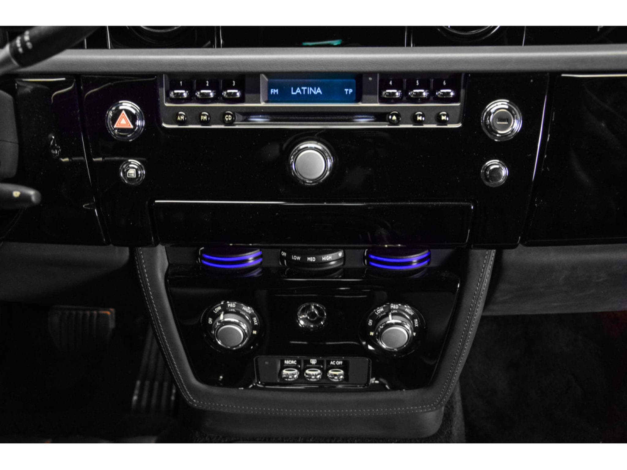 Rolls-Royce Phantom 6.75 V12 (2006) - Foto 27