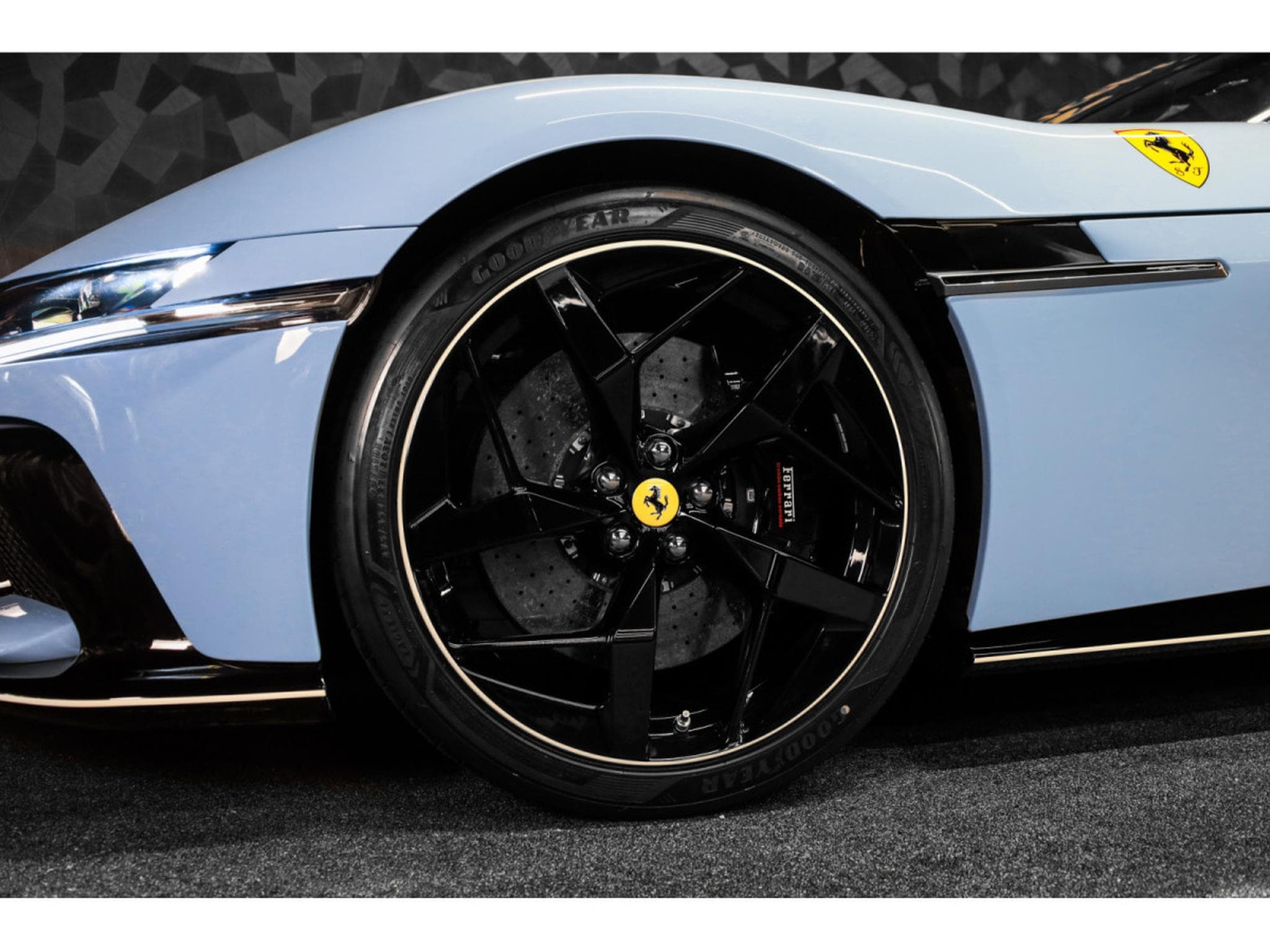 Ferrari 12Cilindri Spider 6.5 V12 - AZZURRO LA PLATA EXTRARANGE (2026) - Photo 16