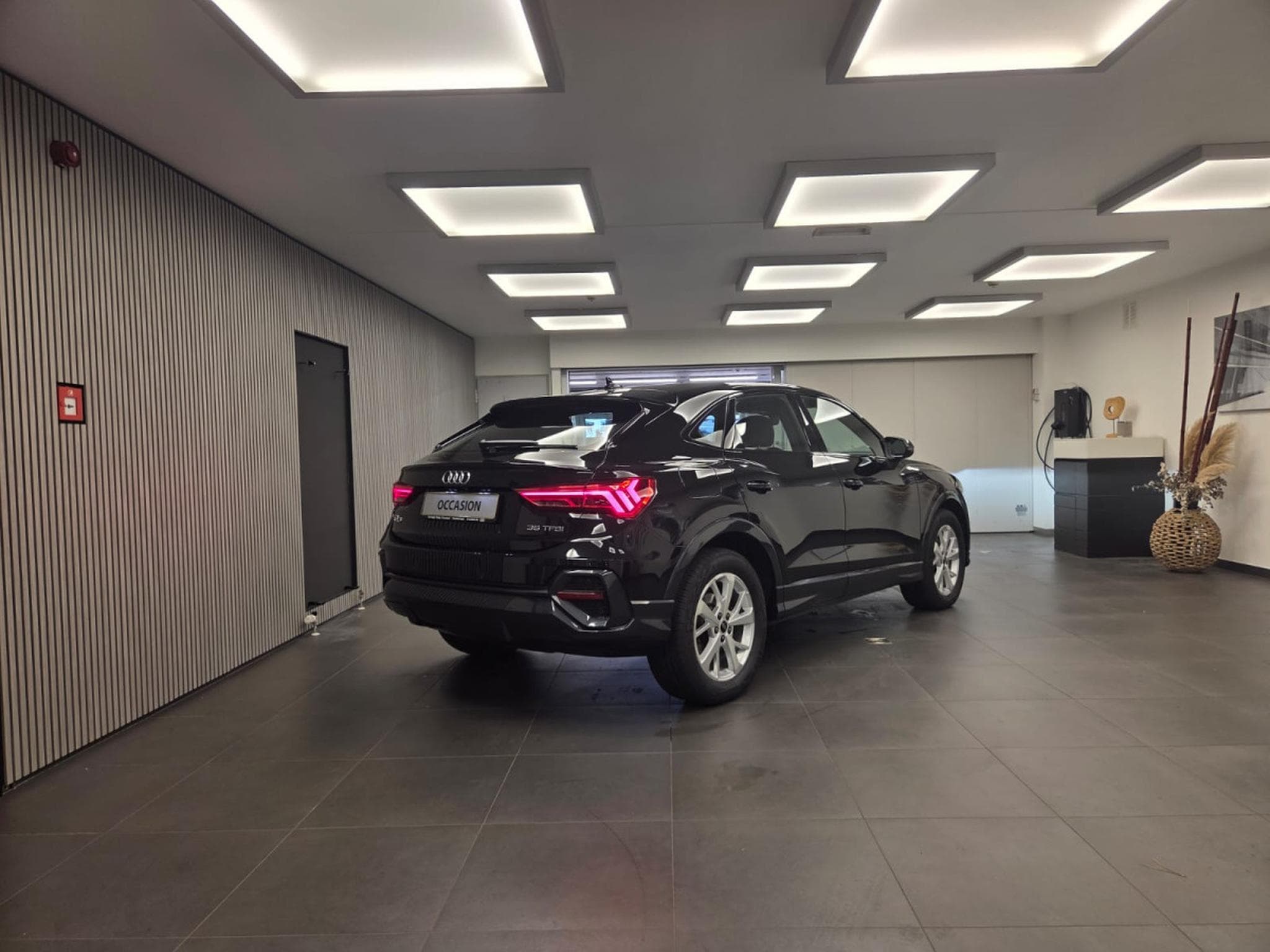 Audi Q3 Sportback S Line 35 TFSI 150 CV / 110 S tronic (2023) - Foto 8