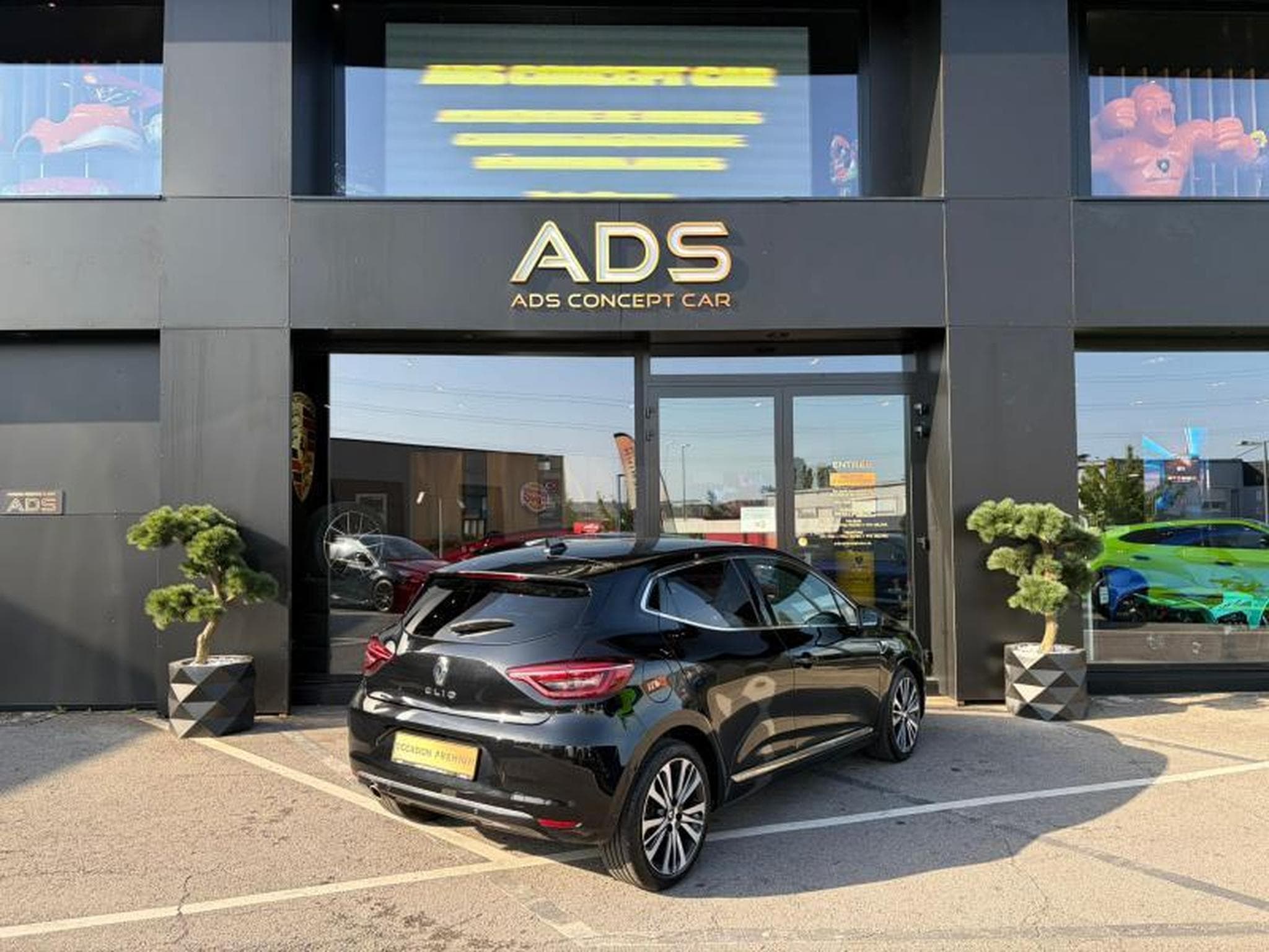 Renault Clio V Initiale Paris TCE 130 (2020) - Photo 16